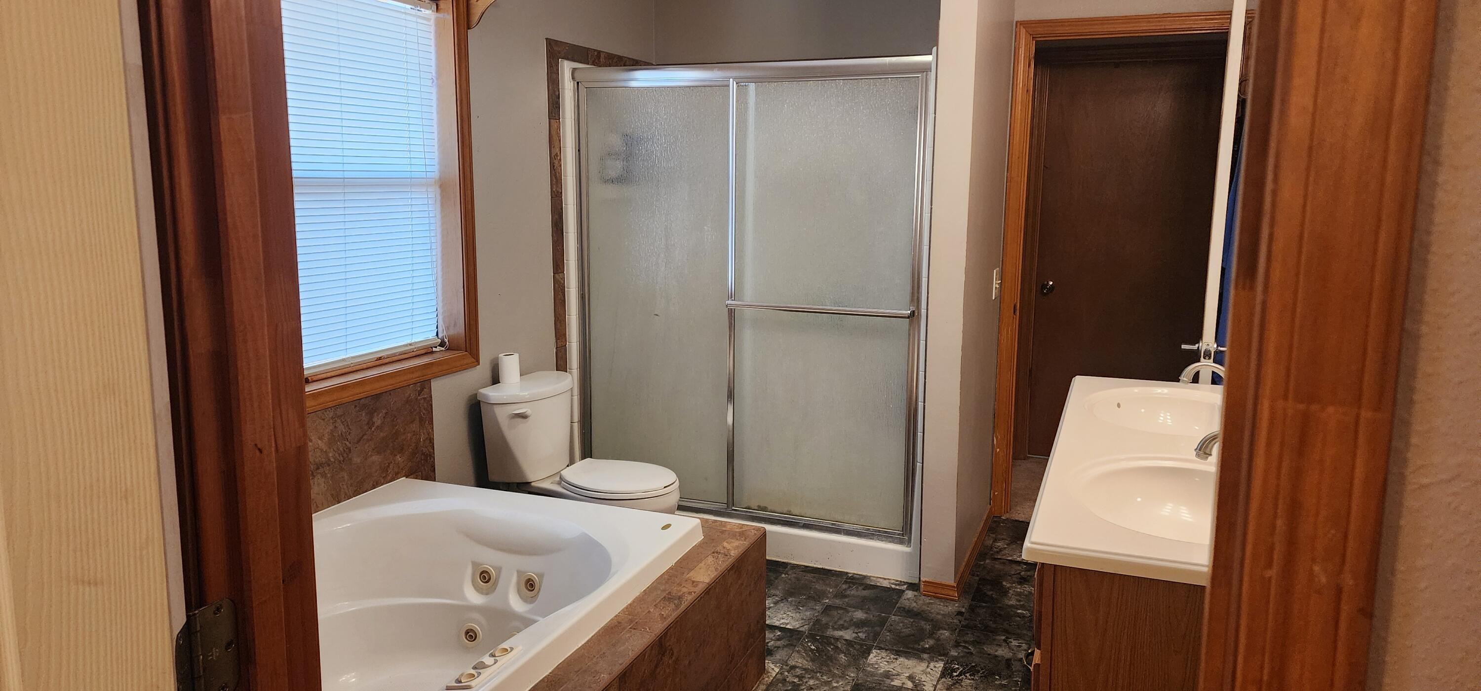 23927 Robin Drive Property Photo 26