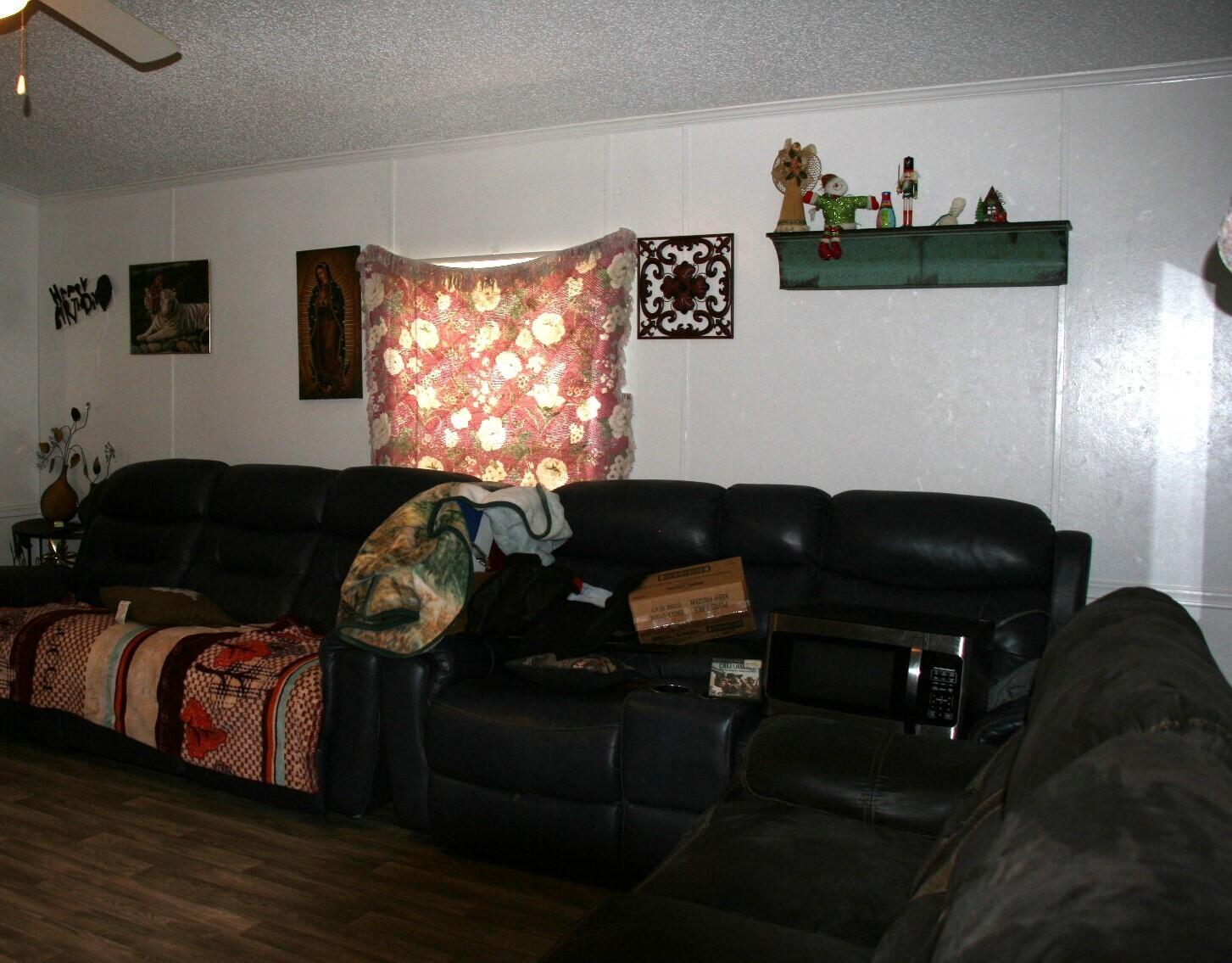 12456 & 64 Harley Lane Property Photo 2