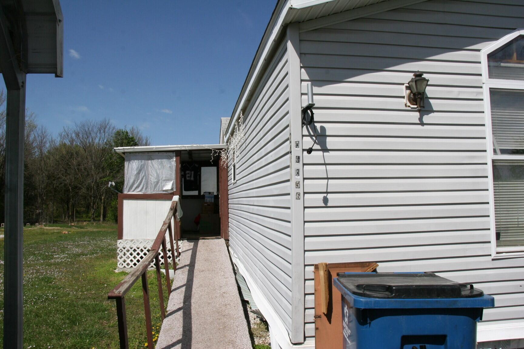 12456 & 64 Harley Lane Property Photo 12