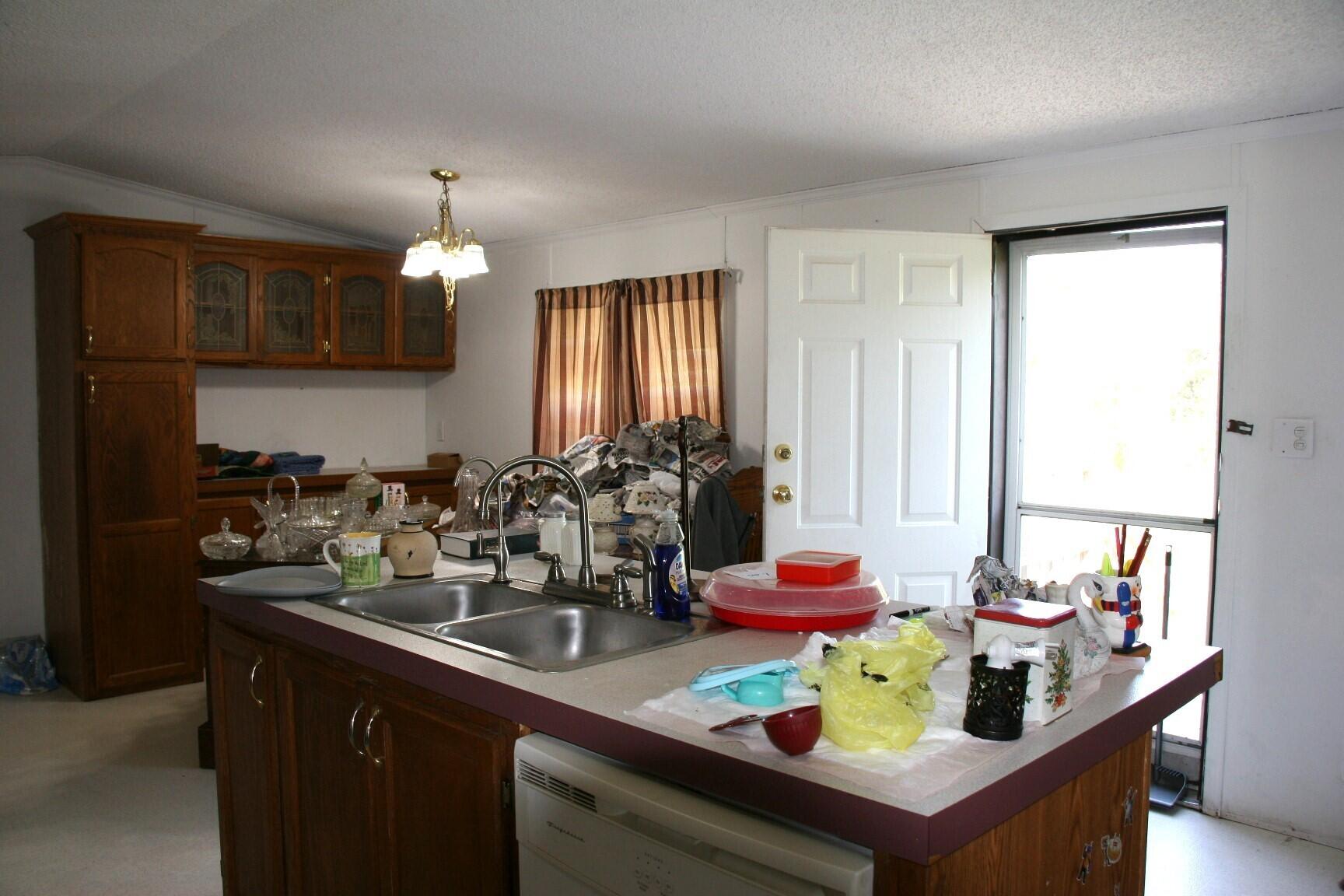 12456 & 64 Harley Lane Property Photo 15