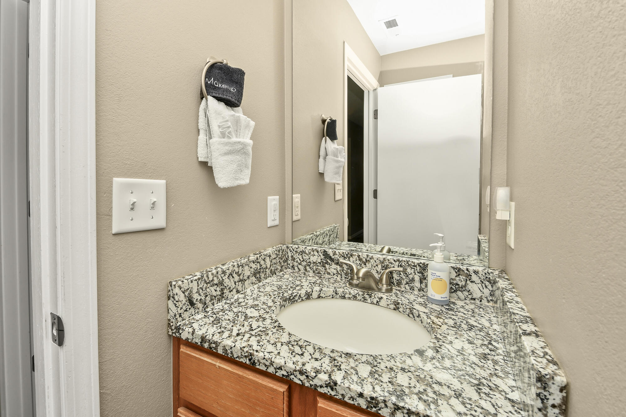 2952 Vineyards Parkway 3 Property Photo 23
