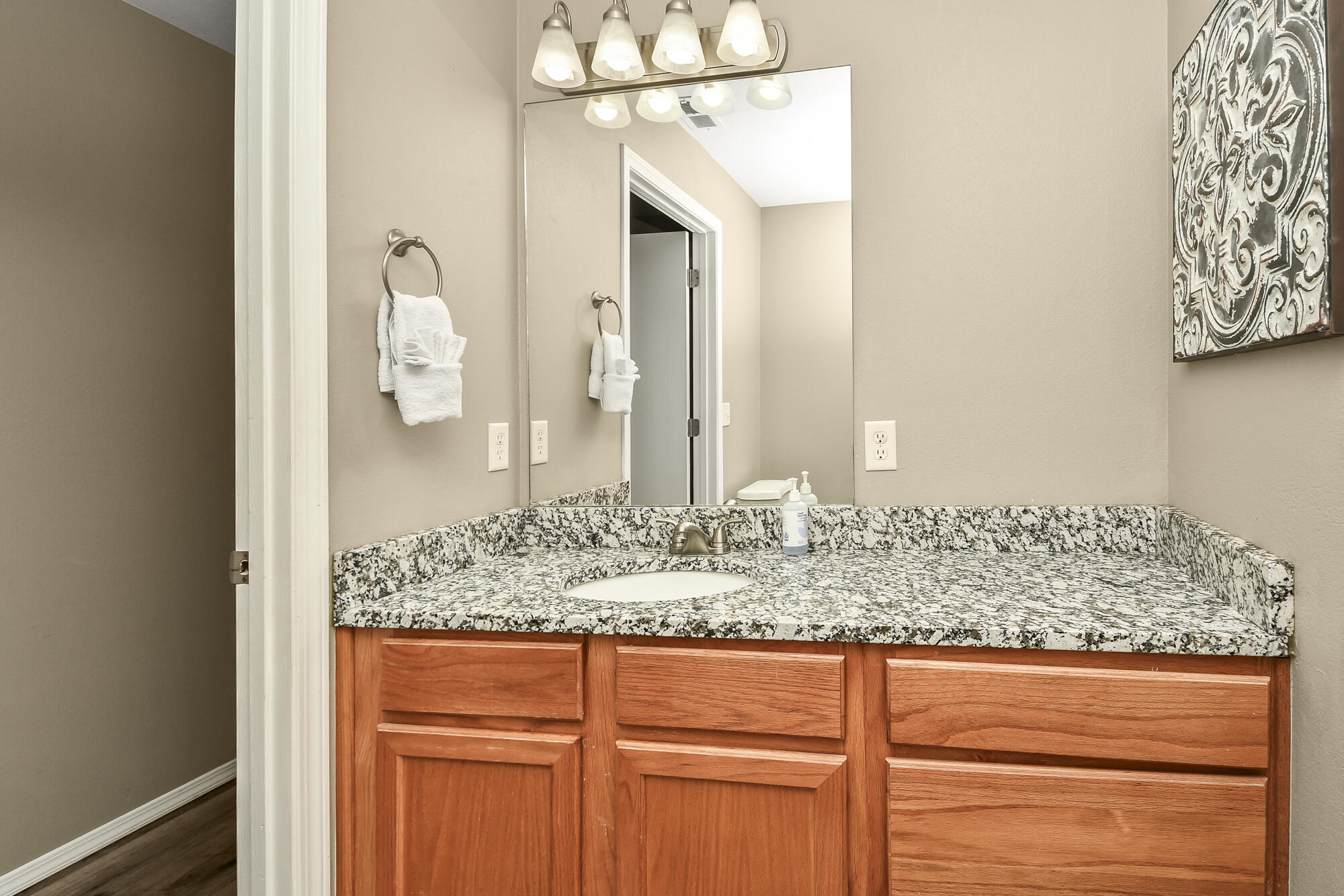 2952 Vineyards Parkway 3 Property Photo 29
