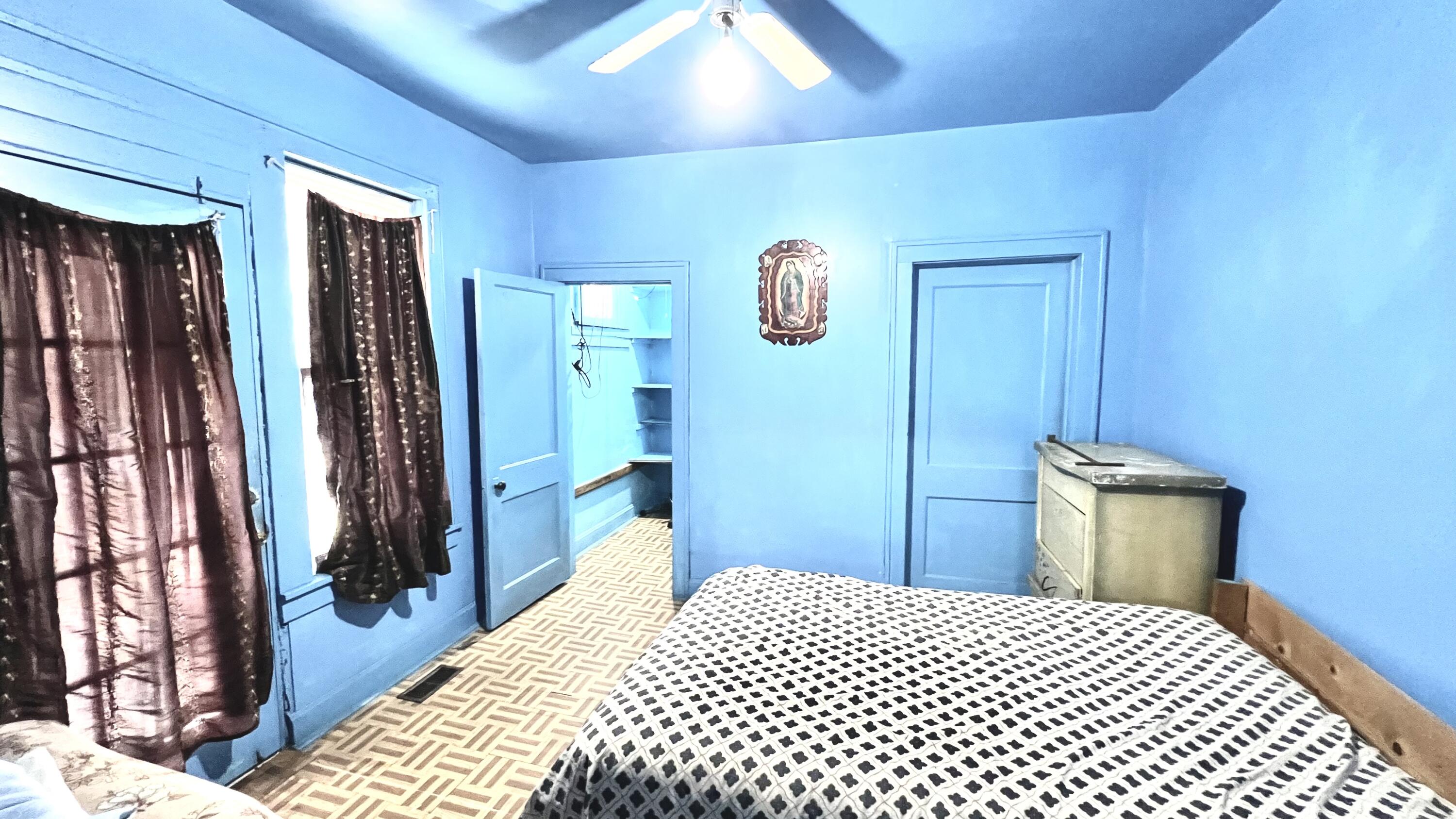 212 North Central Avenue Property Photo 9