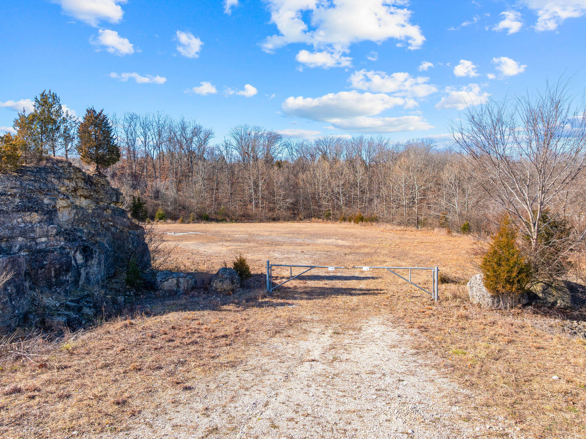 6041 North Us Highway 65 Property Photo 6