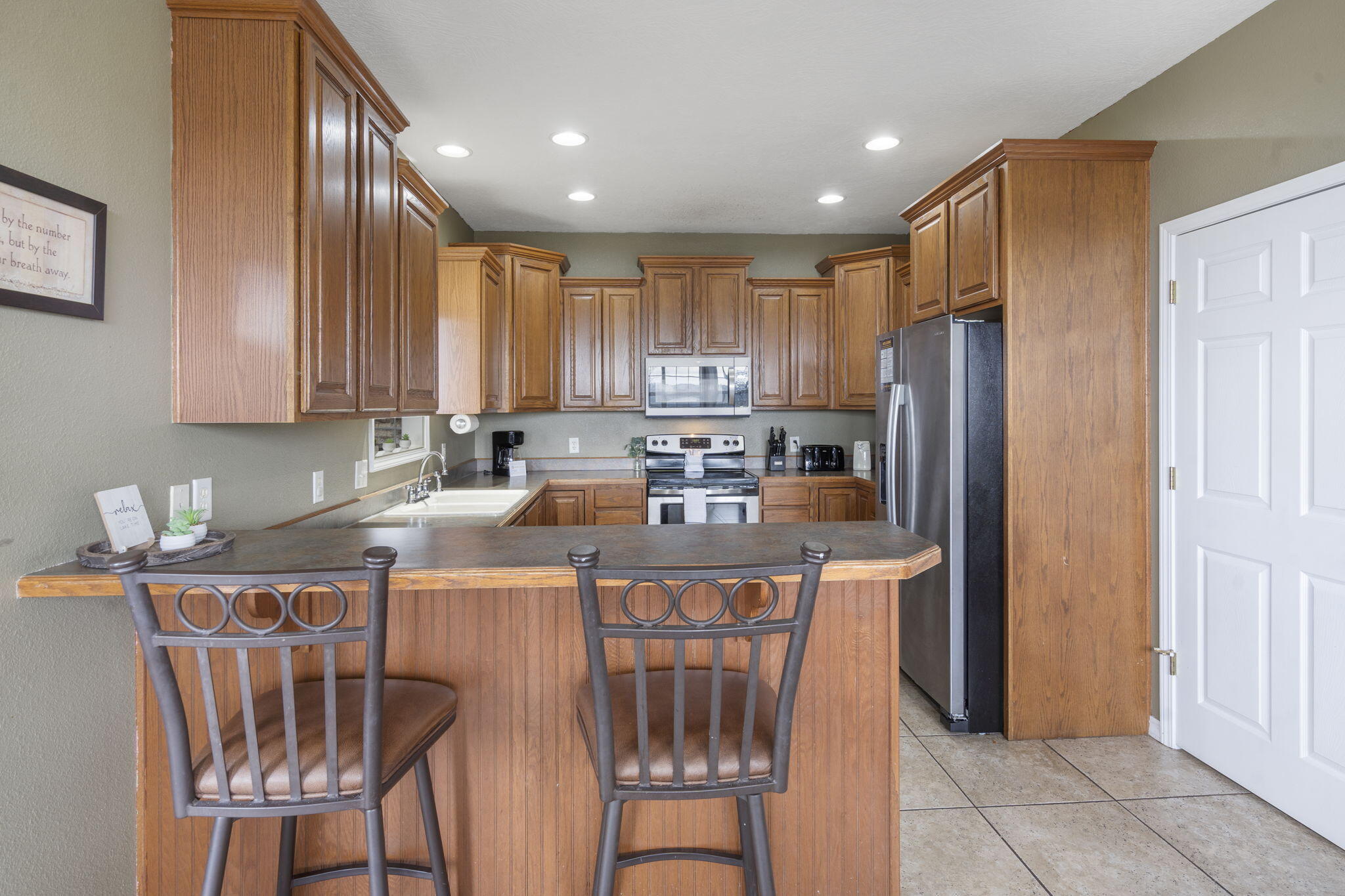 10 Greenview Drive Property Photo 9