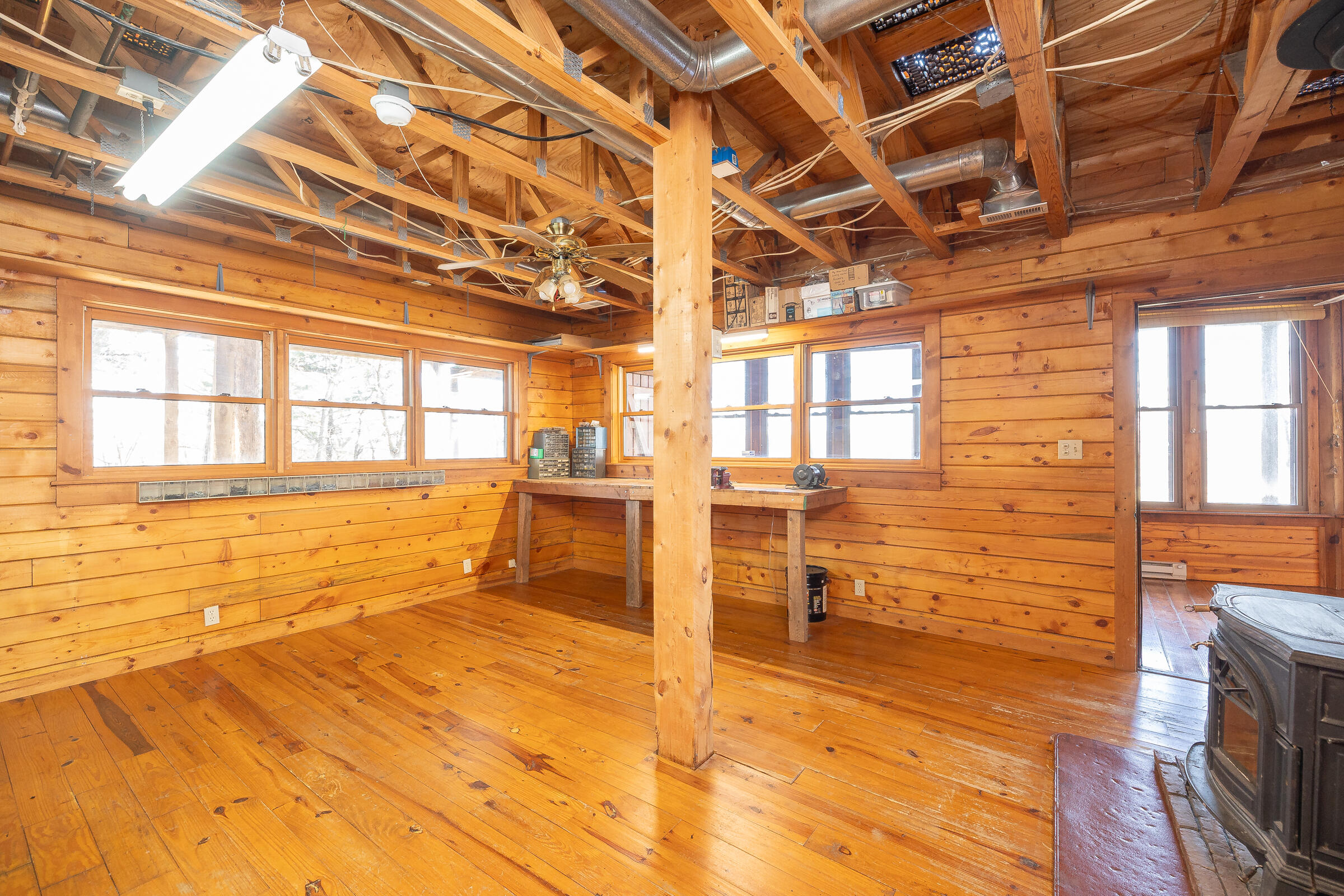539 Thompson Lane Property Photo 15
