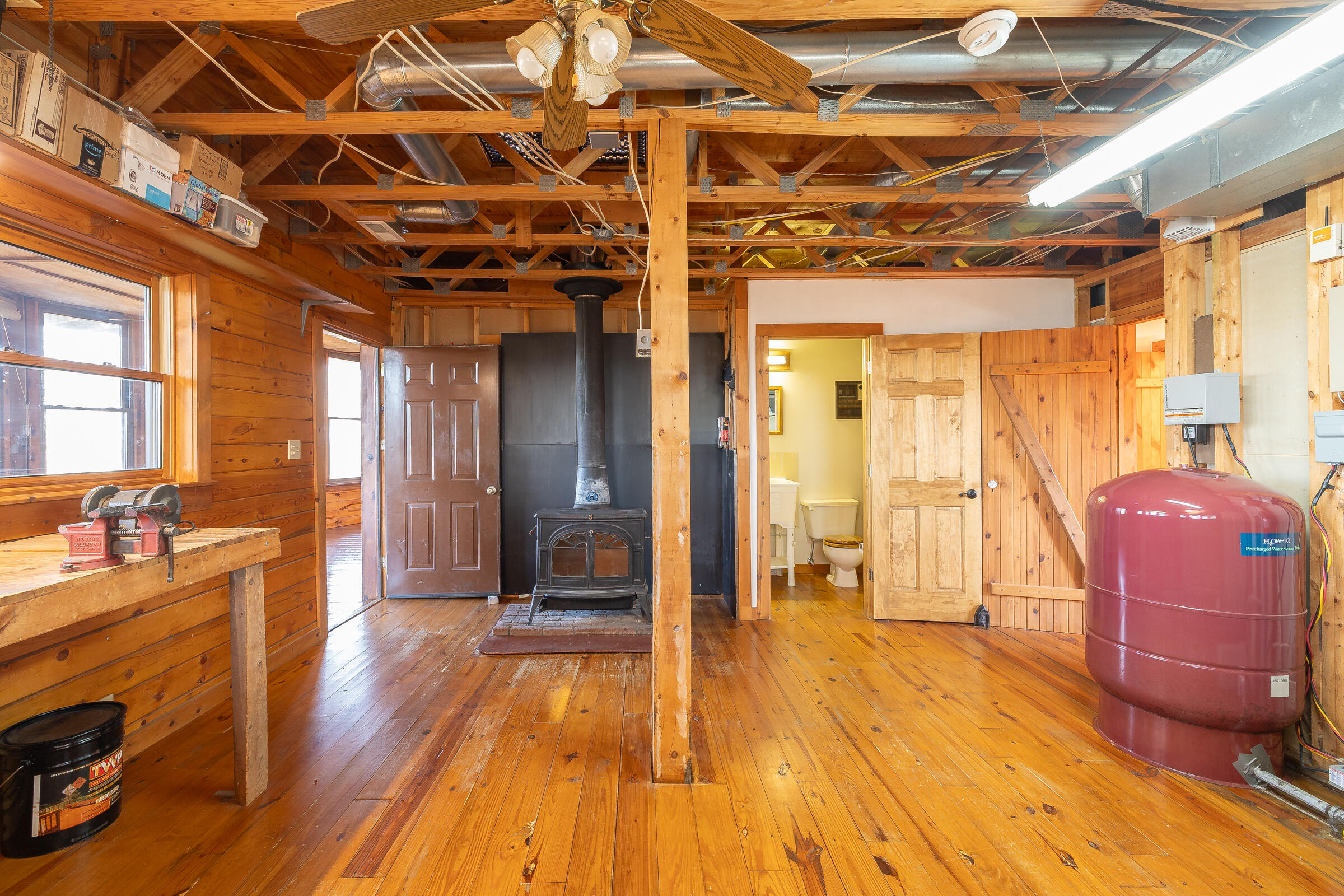 539 Thompson Lane Property Photo 49