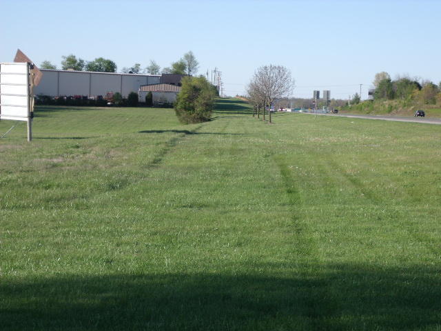1500 North State Highway 160 Property Photo 4