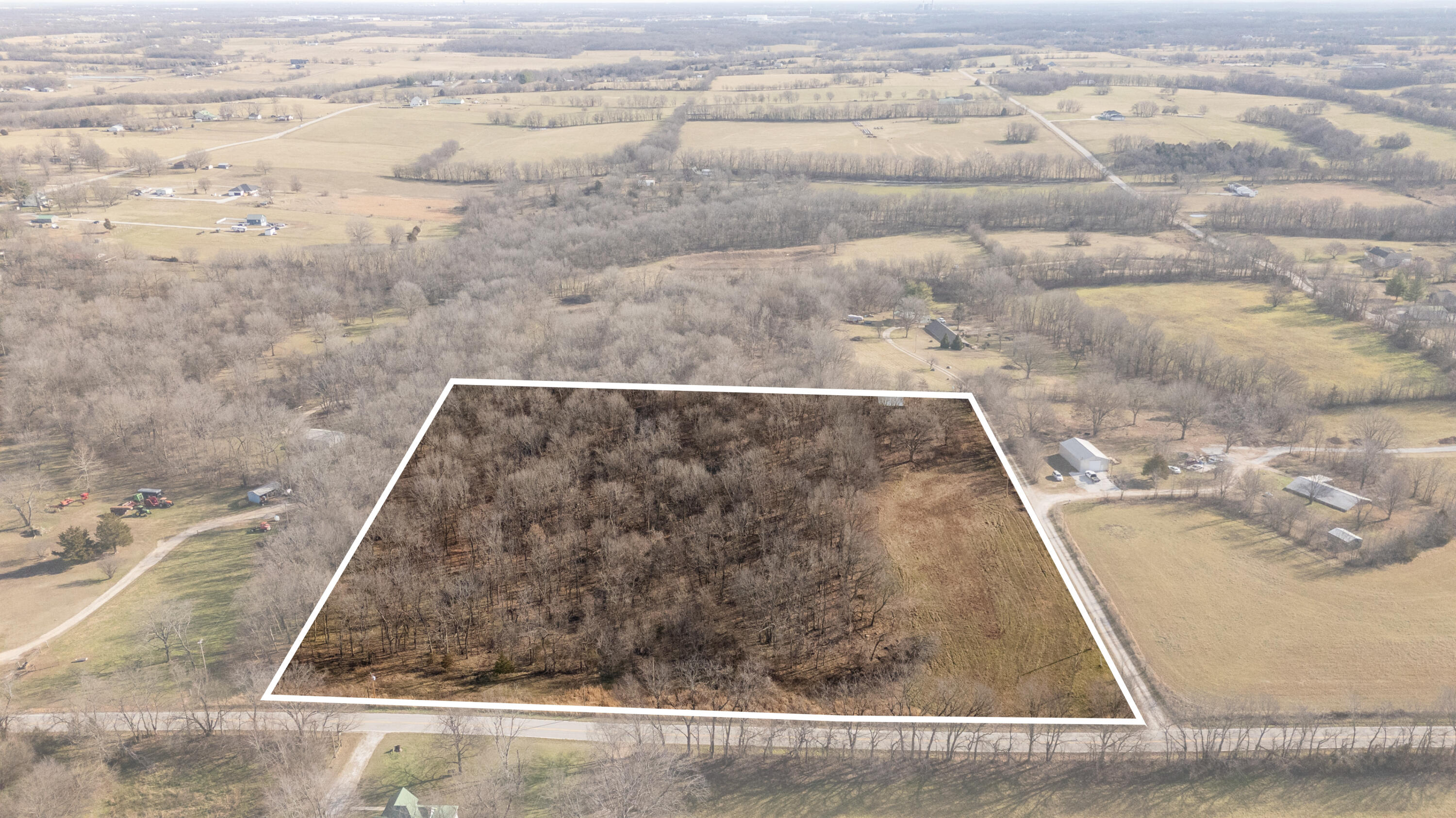 000 Farm Road 69 Property Photo 1
