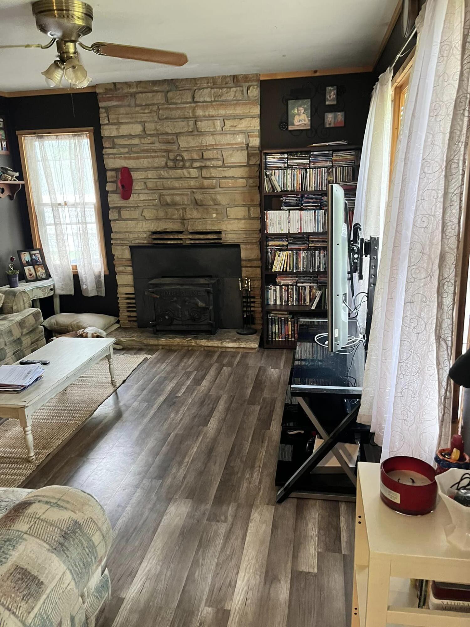 1100 Hattie Drive Property Photo 6