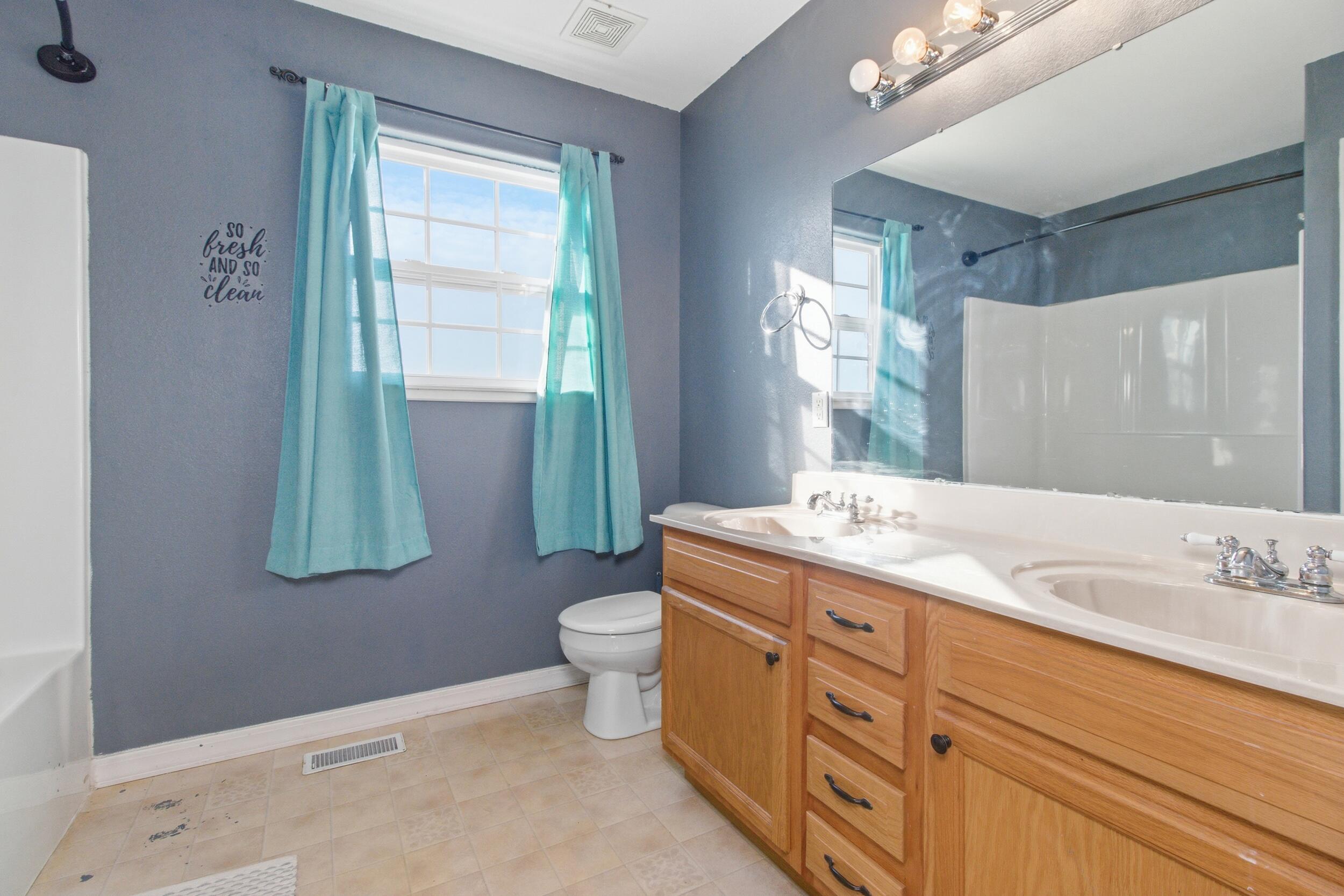 1605 Jon Street Property Photo 22