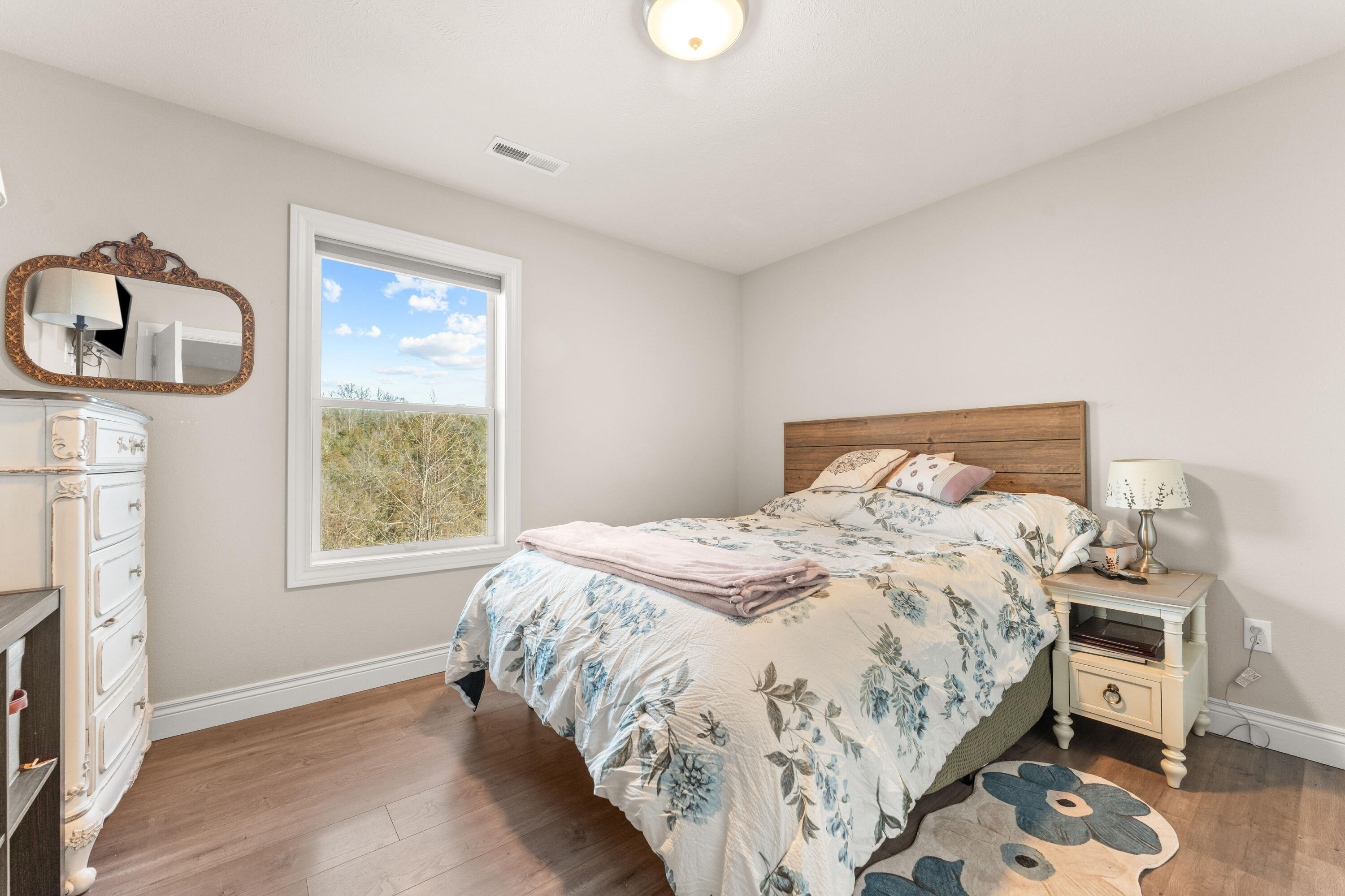 101 Jury Lane Property Photo 10