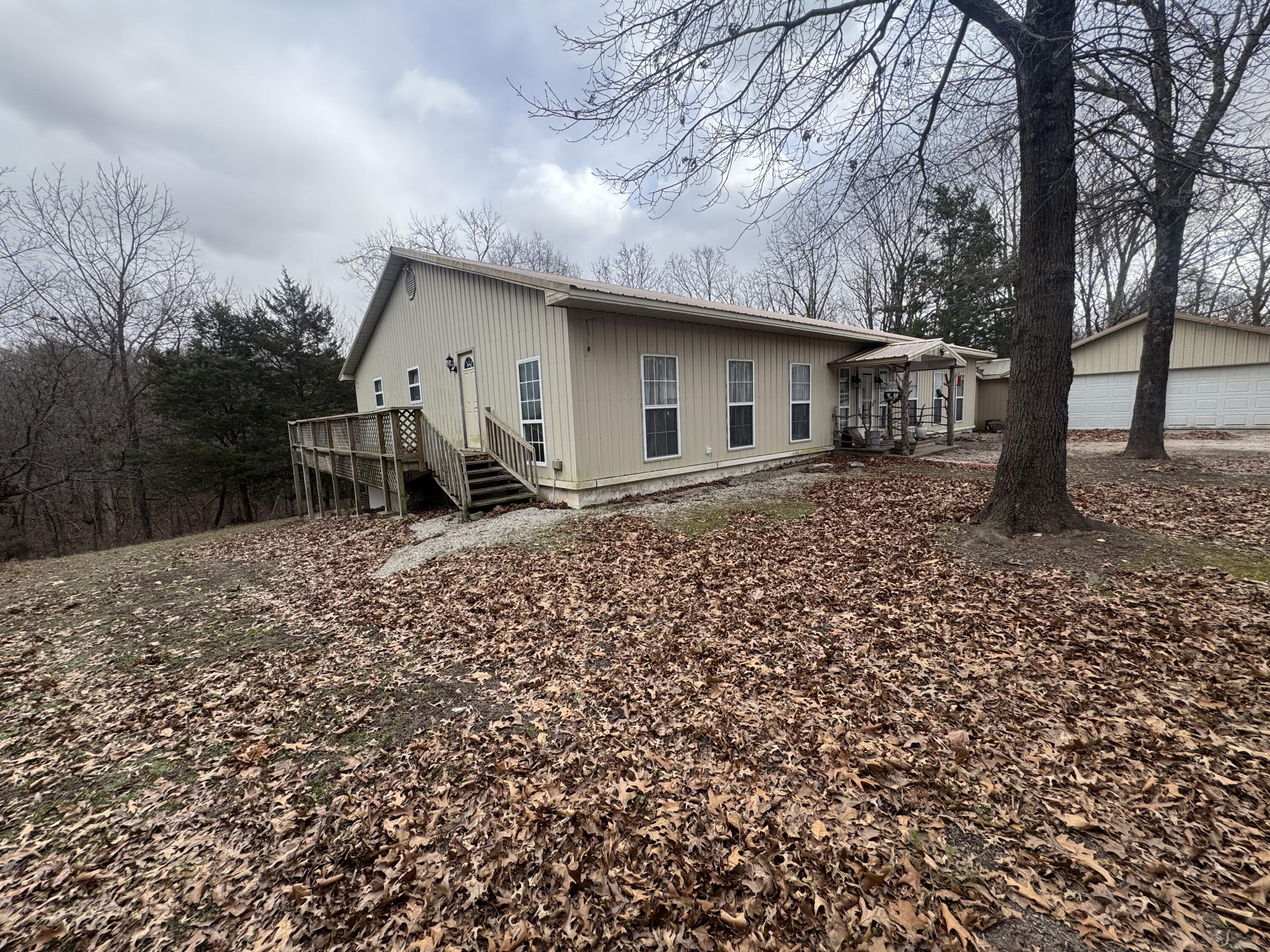 18674 Farm Road 1045 Property Photo 15