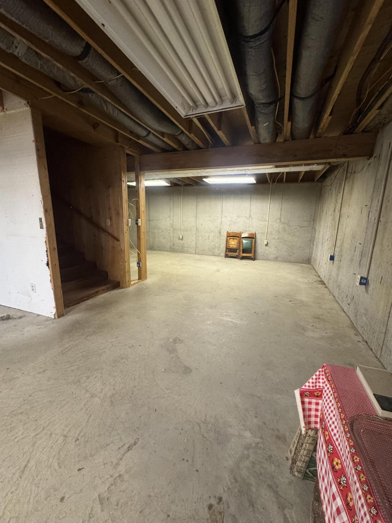 18674 Farm Road 1045 Property Photo 23