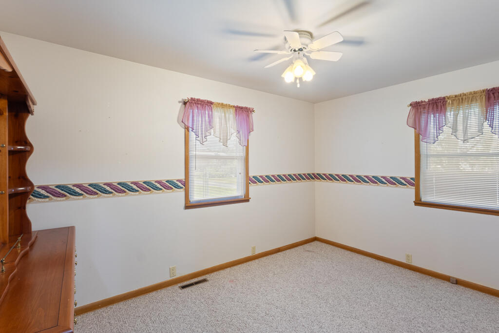310 East Carnes Street Property Photo 29