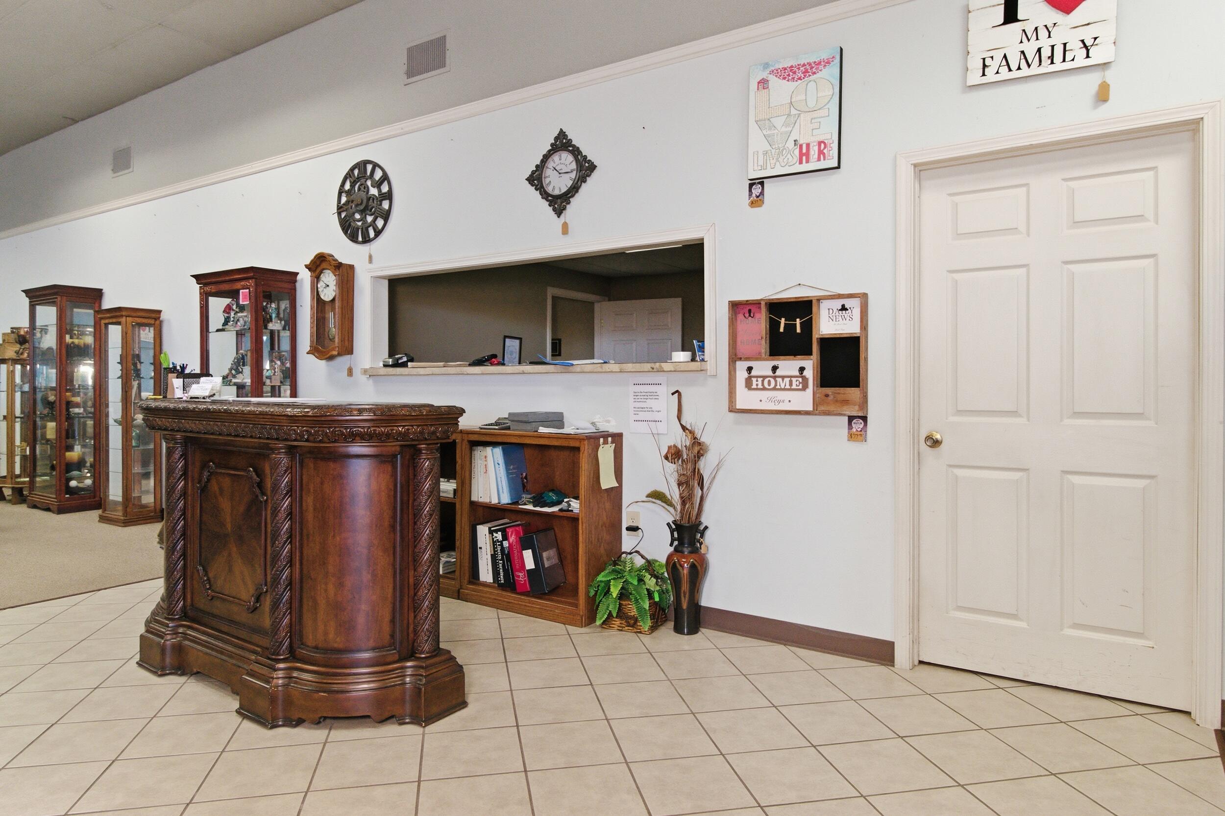 1024 South Sam Houston Boulevard Property Photo 14