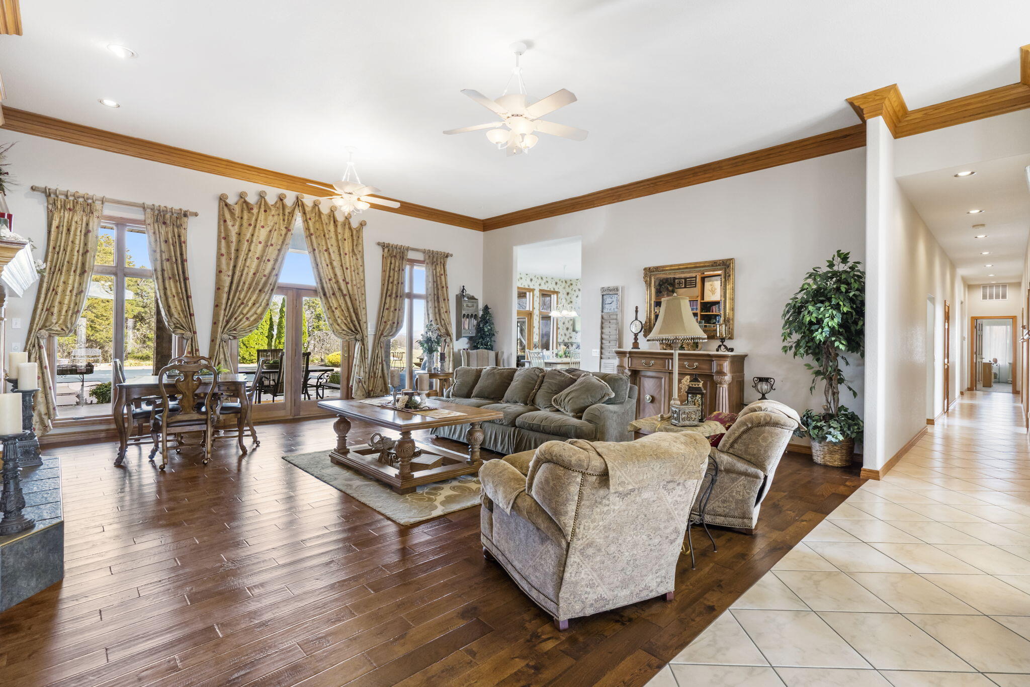 27082 State Highway J Property Photo 12