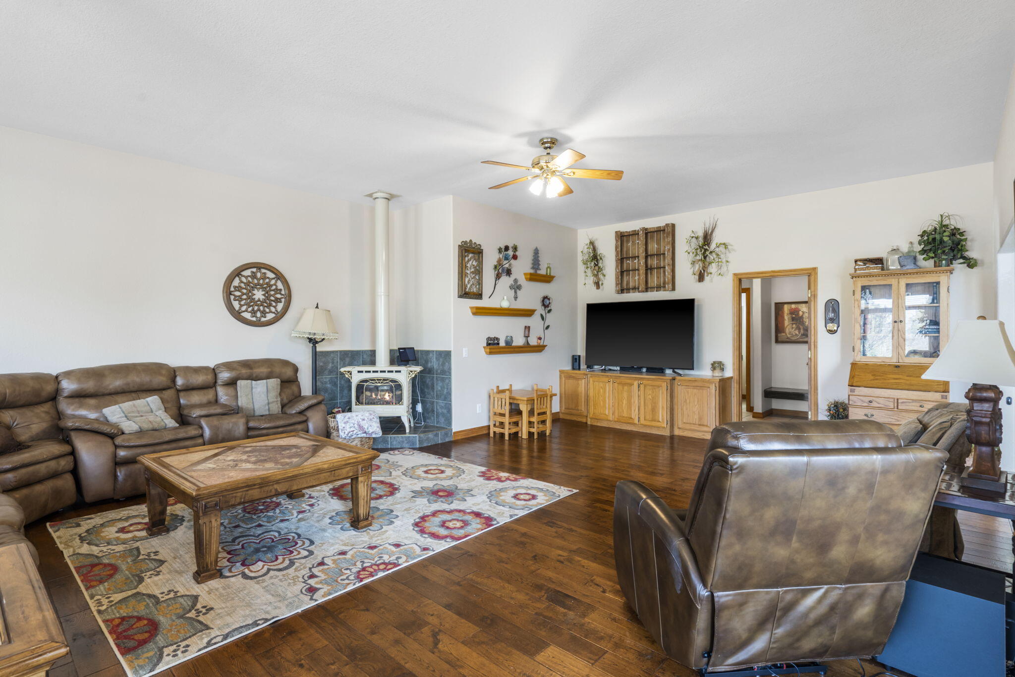 27082 State Highway J Property Photo 35