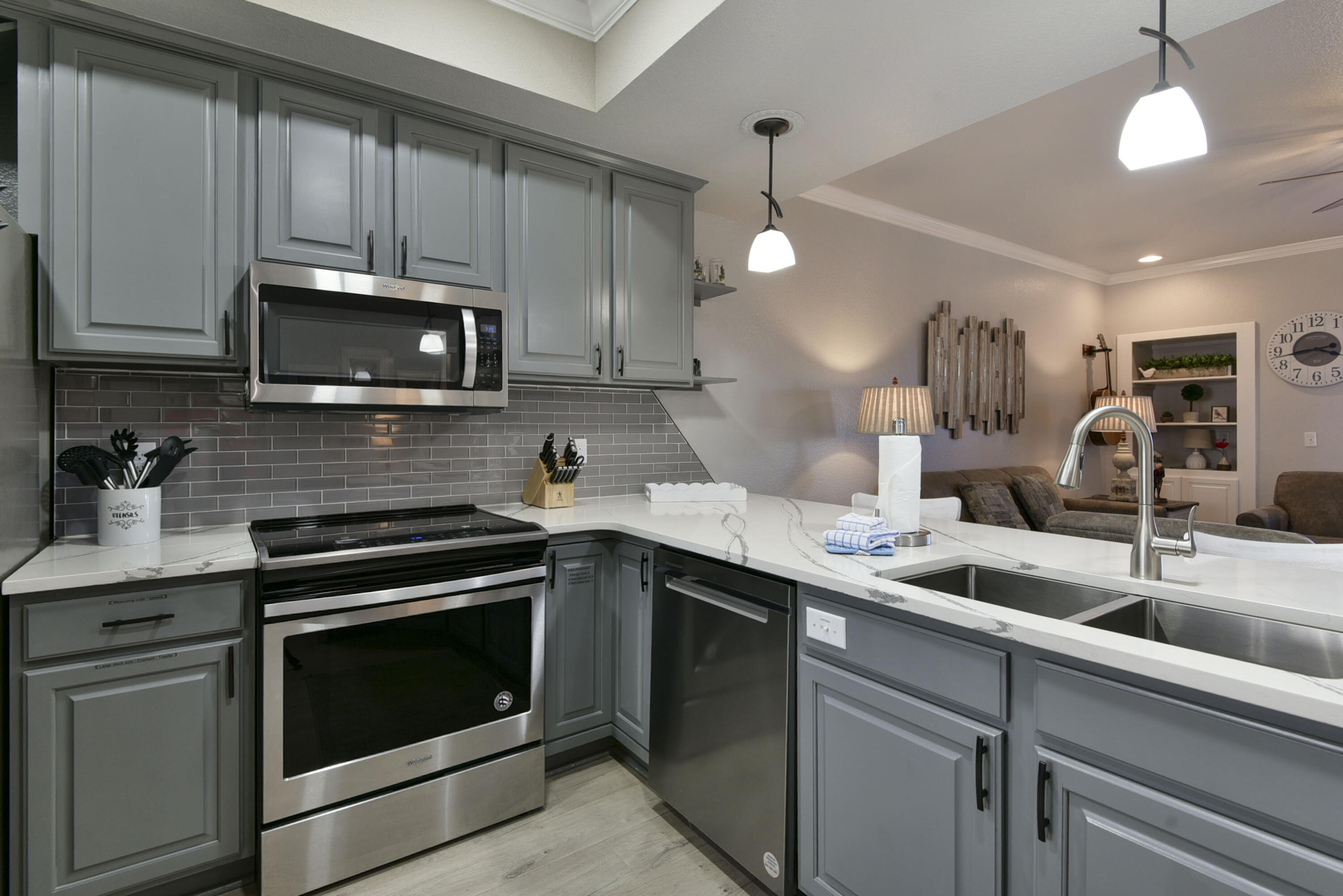 200 Glory Road D3 Property Photo 11