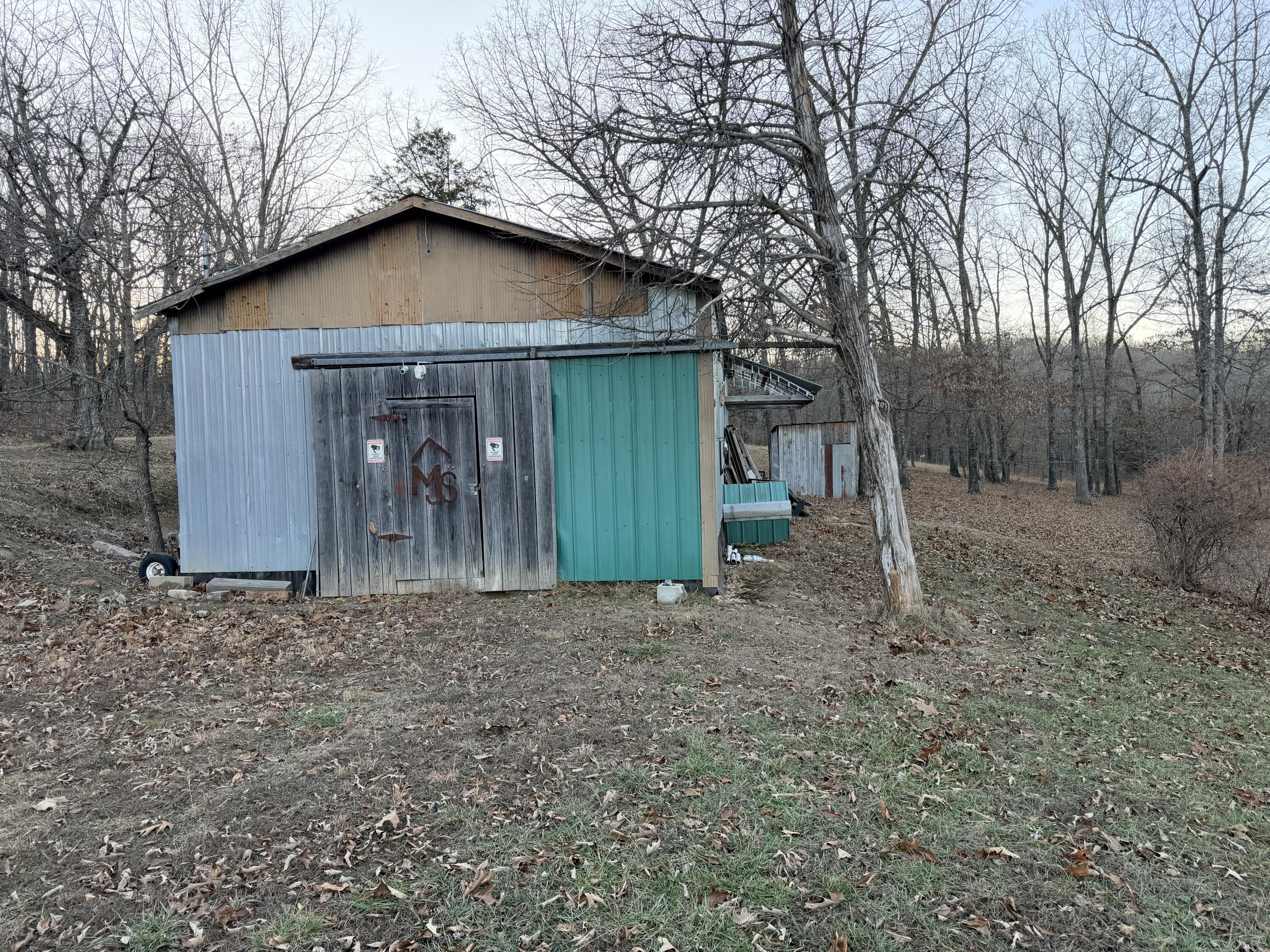 153 Private Road 204-184 Property Photo 18