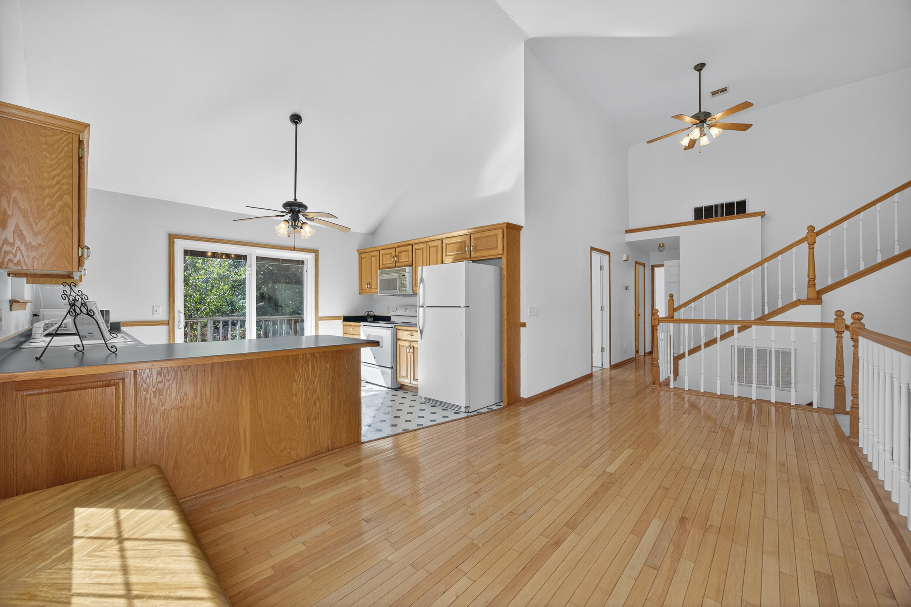 1706 West Marigold Drive Property Photo 8