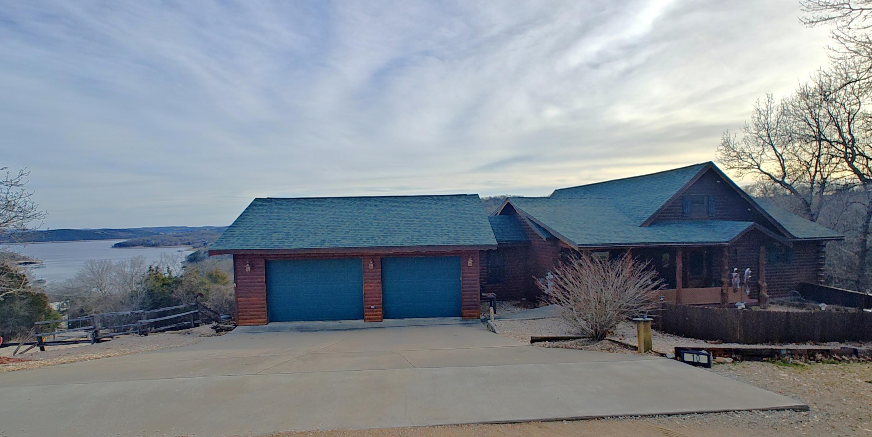 10 Baywood Circle Property Photo 2