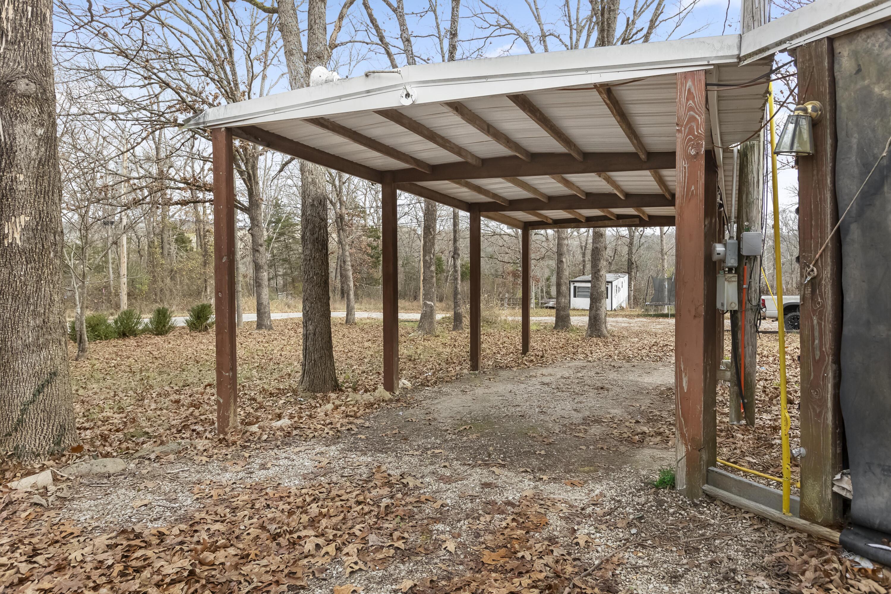 208 Beaver Road Property Photo 5