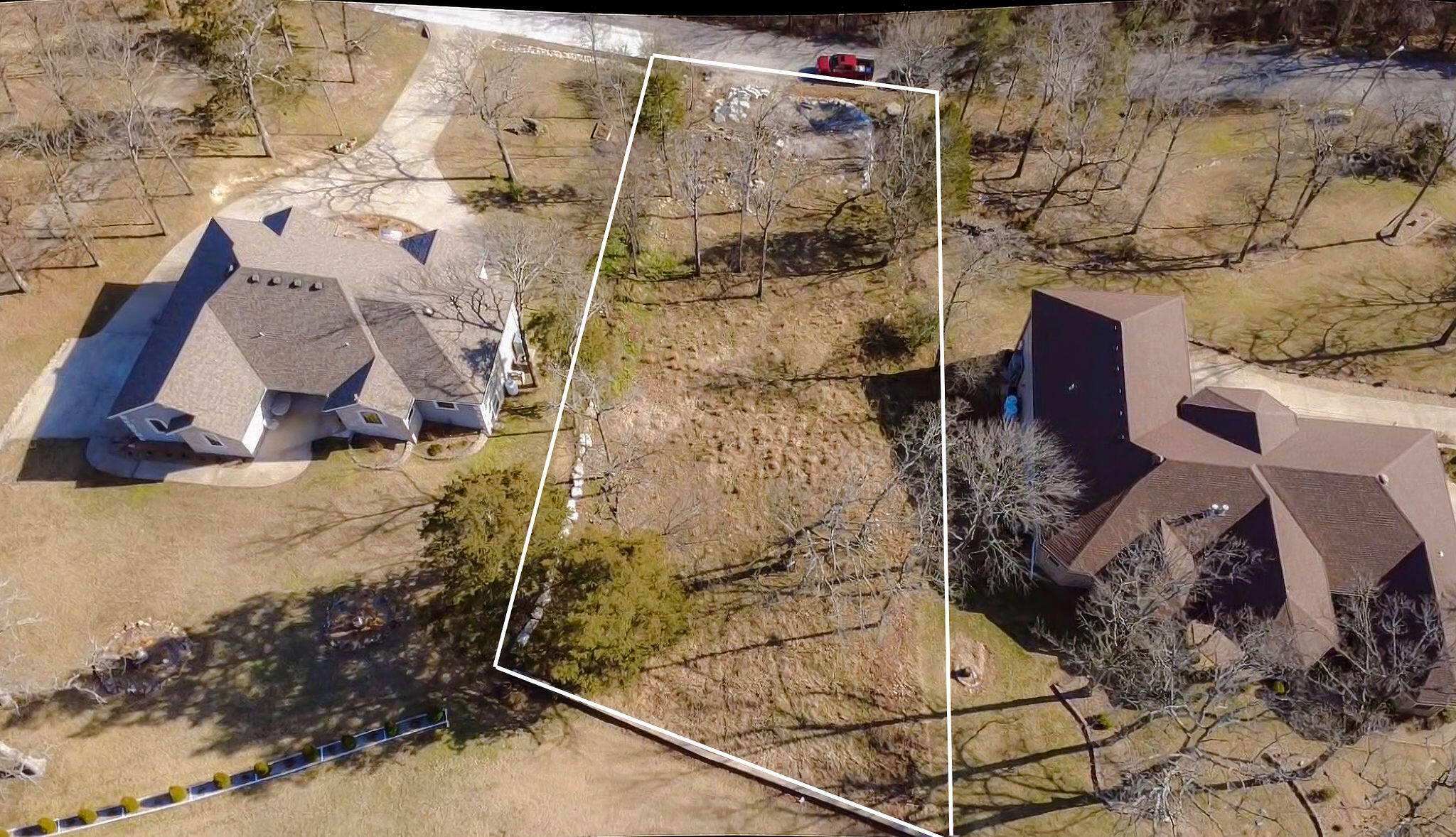 385 West Rockford Drive Property Photo 3