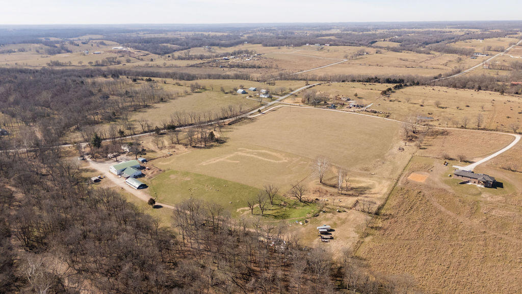000 Highway M Property Photo 6