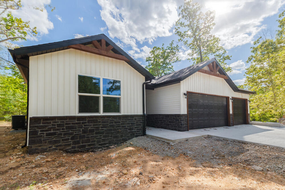 14220 Dunklin Road Property Photo 10