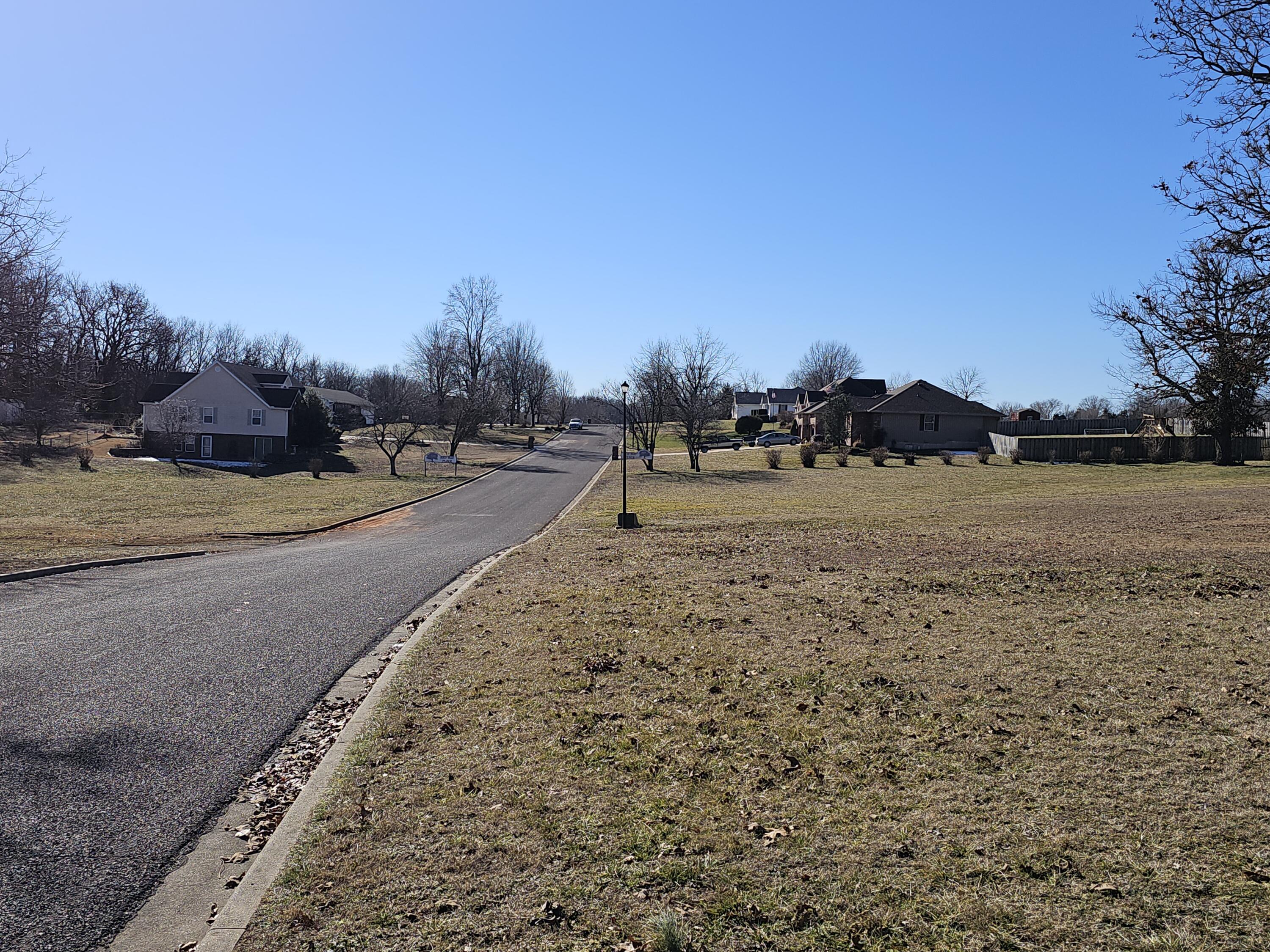 000 Redbud Place Property Photo 7