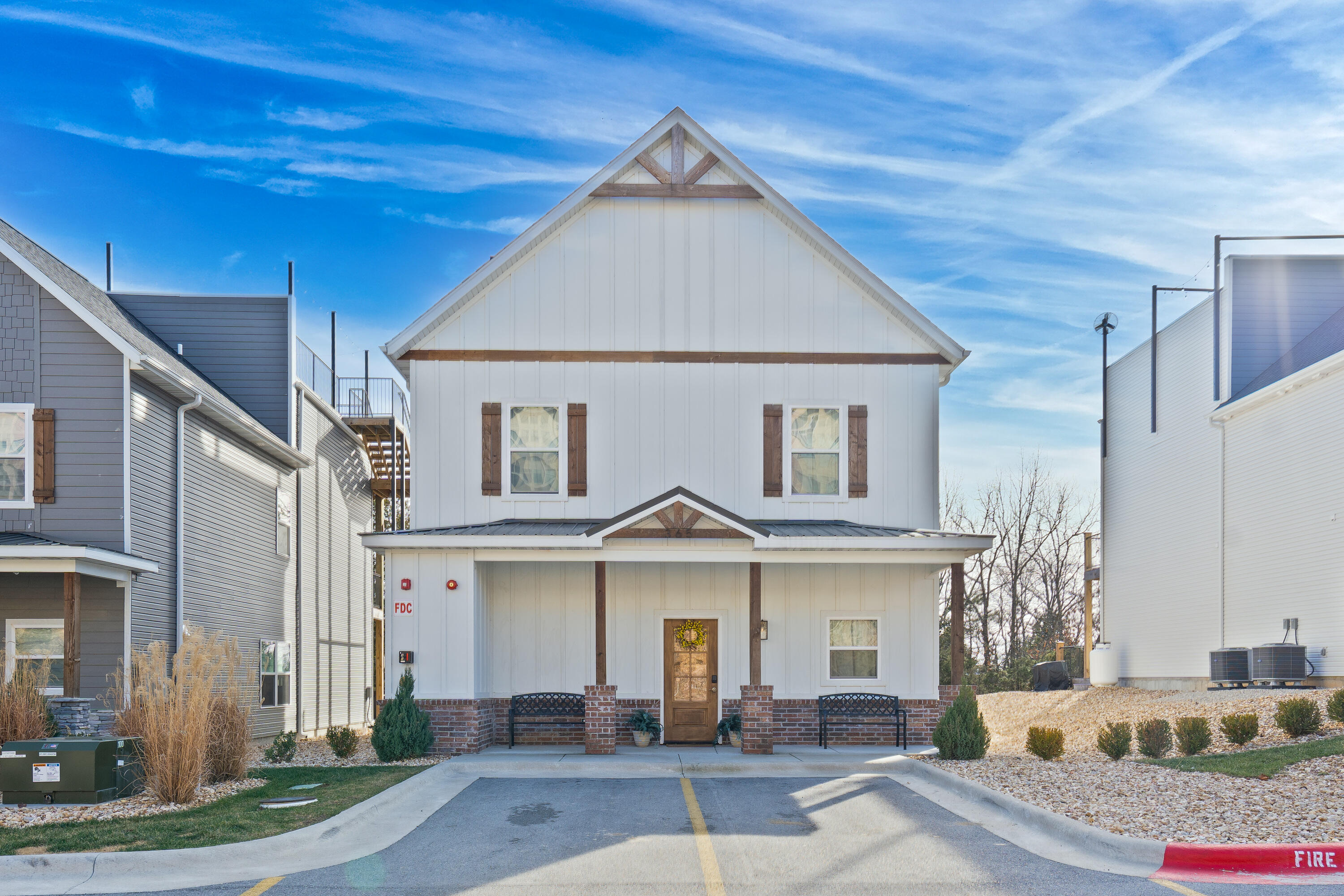365 Majestic Drive Property Photo 5