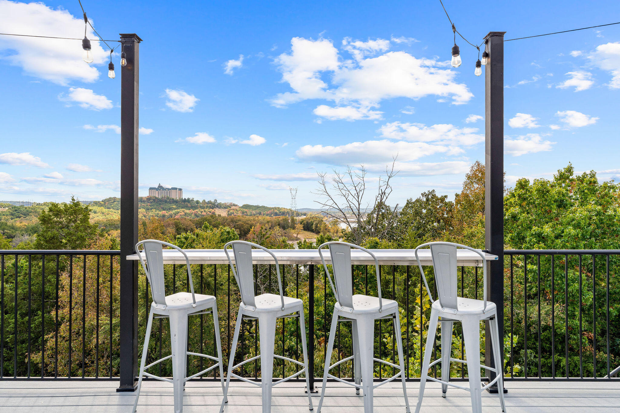 365 Majestic Drive Property Photo 7