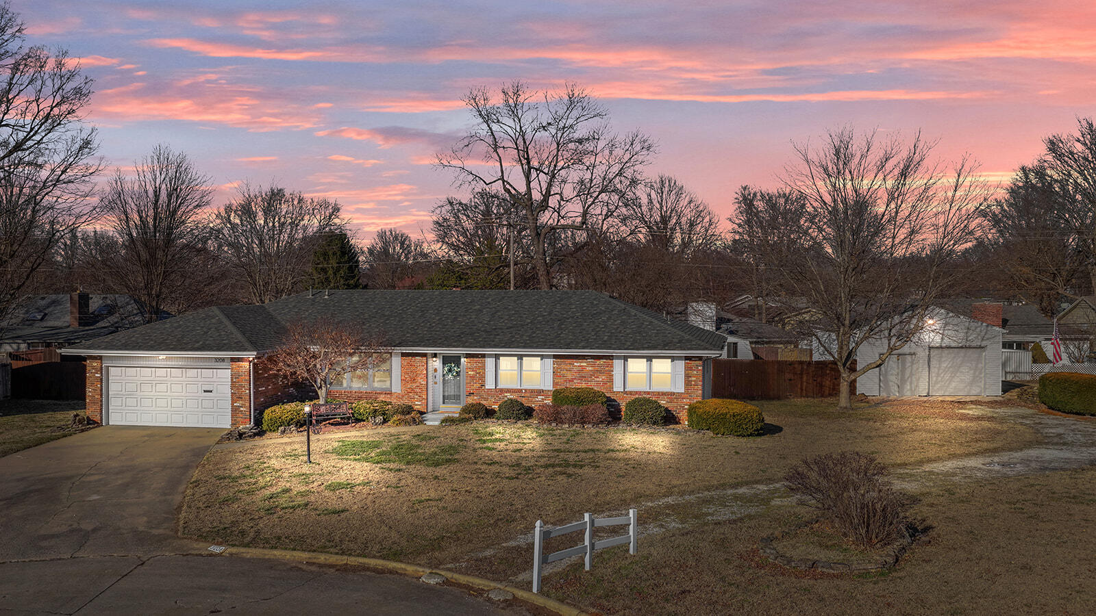 3208 South Alden Circle Property Photo 1