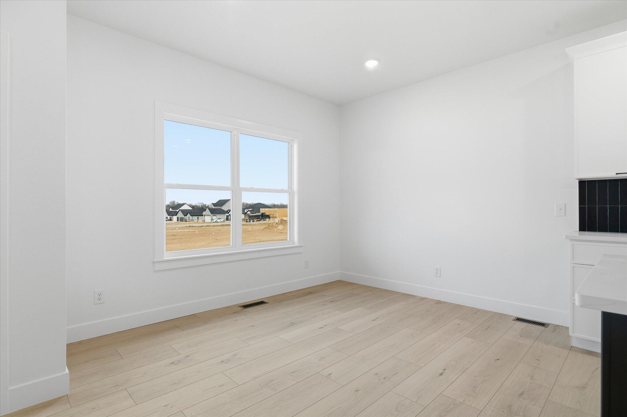 1371 North Collins Drive Property Photo 13