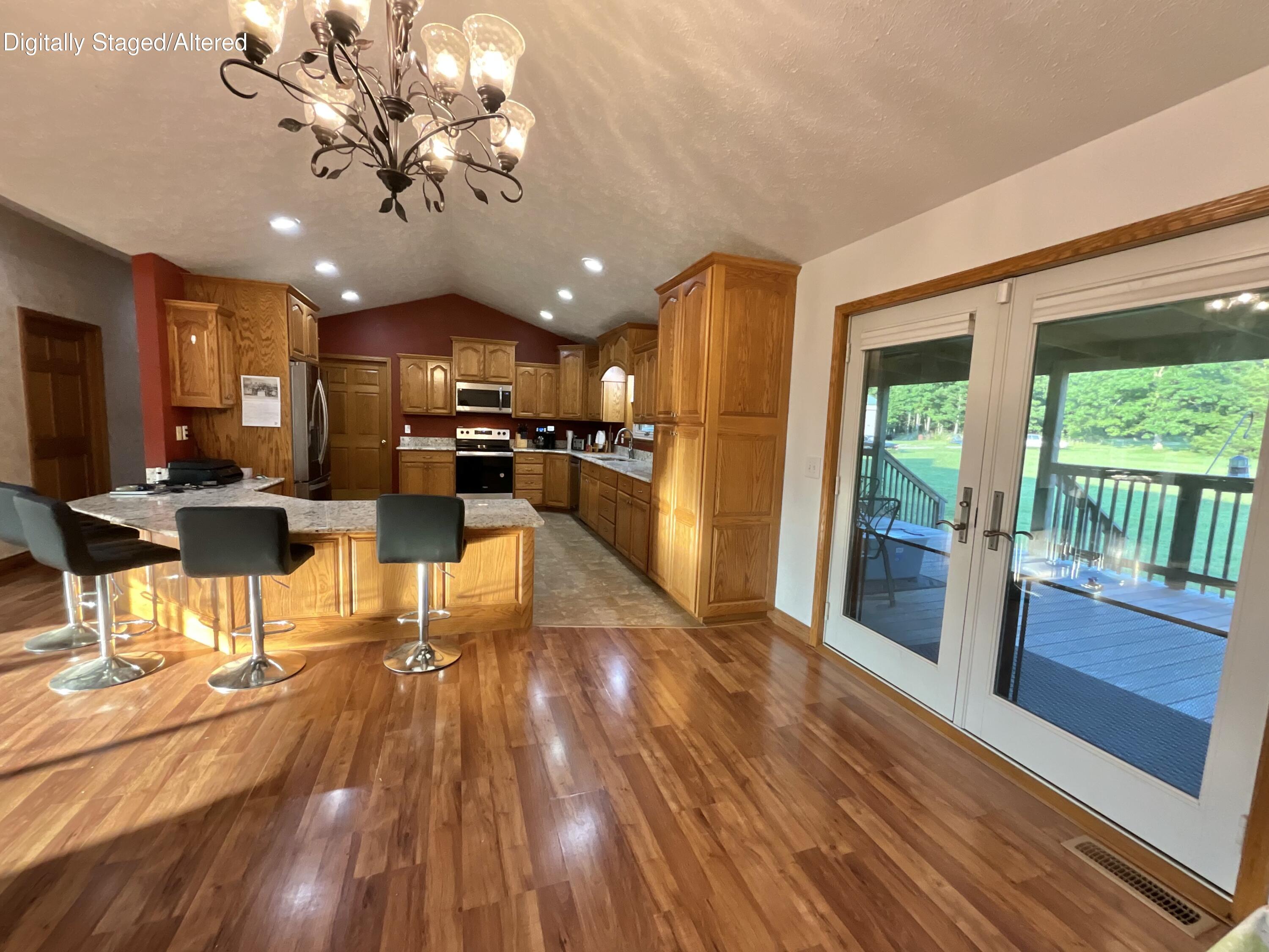 19056 County Road 427 Property Photo 16