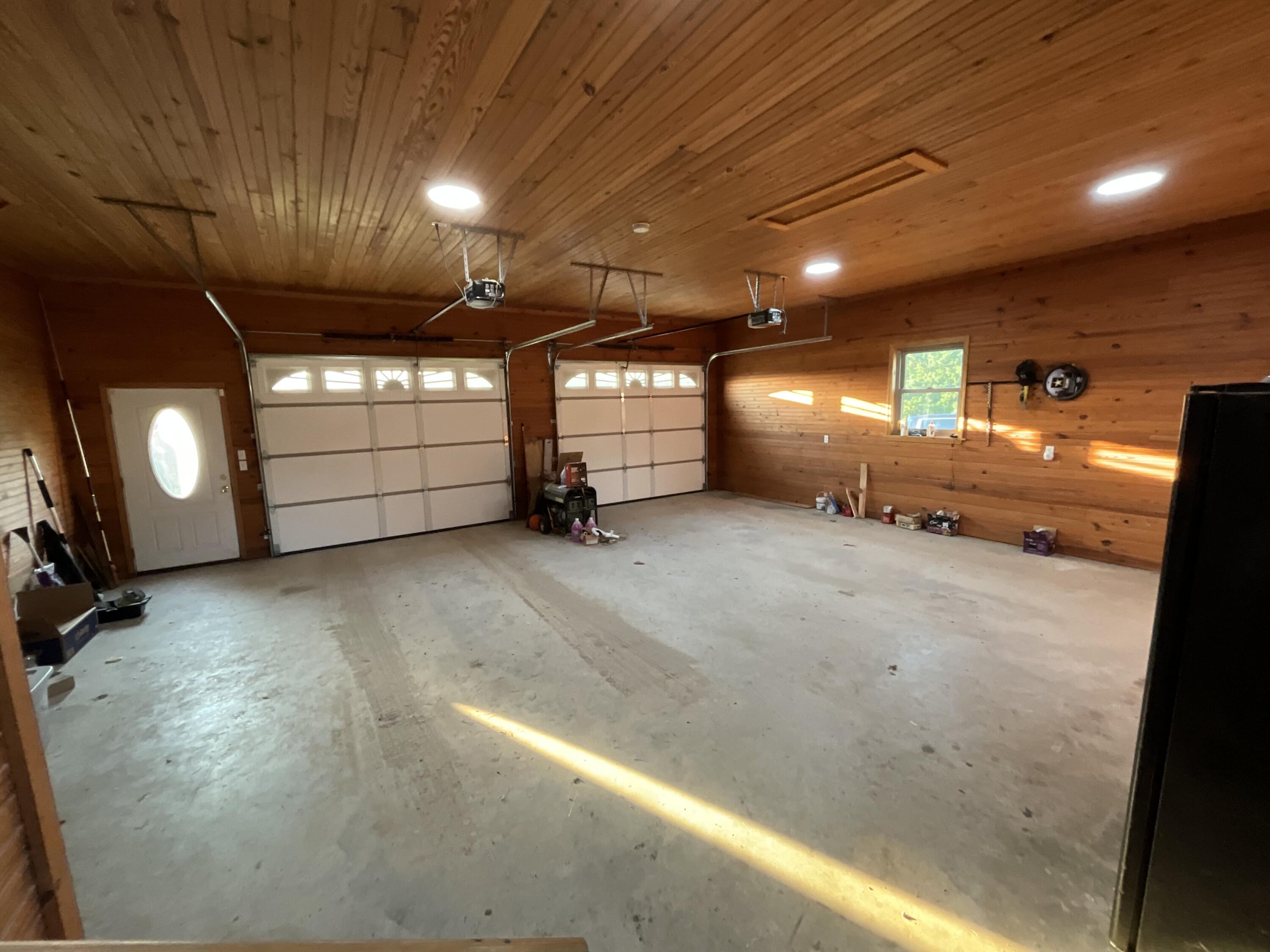 19056 County Road 427 Property Photo 9