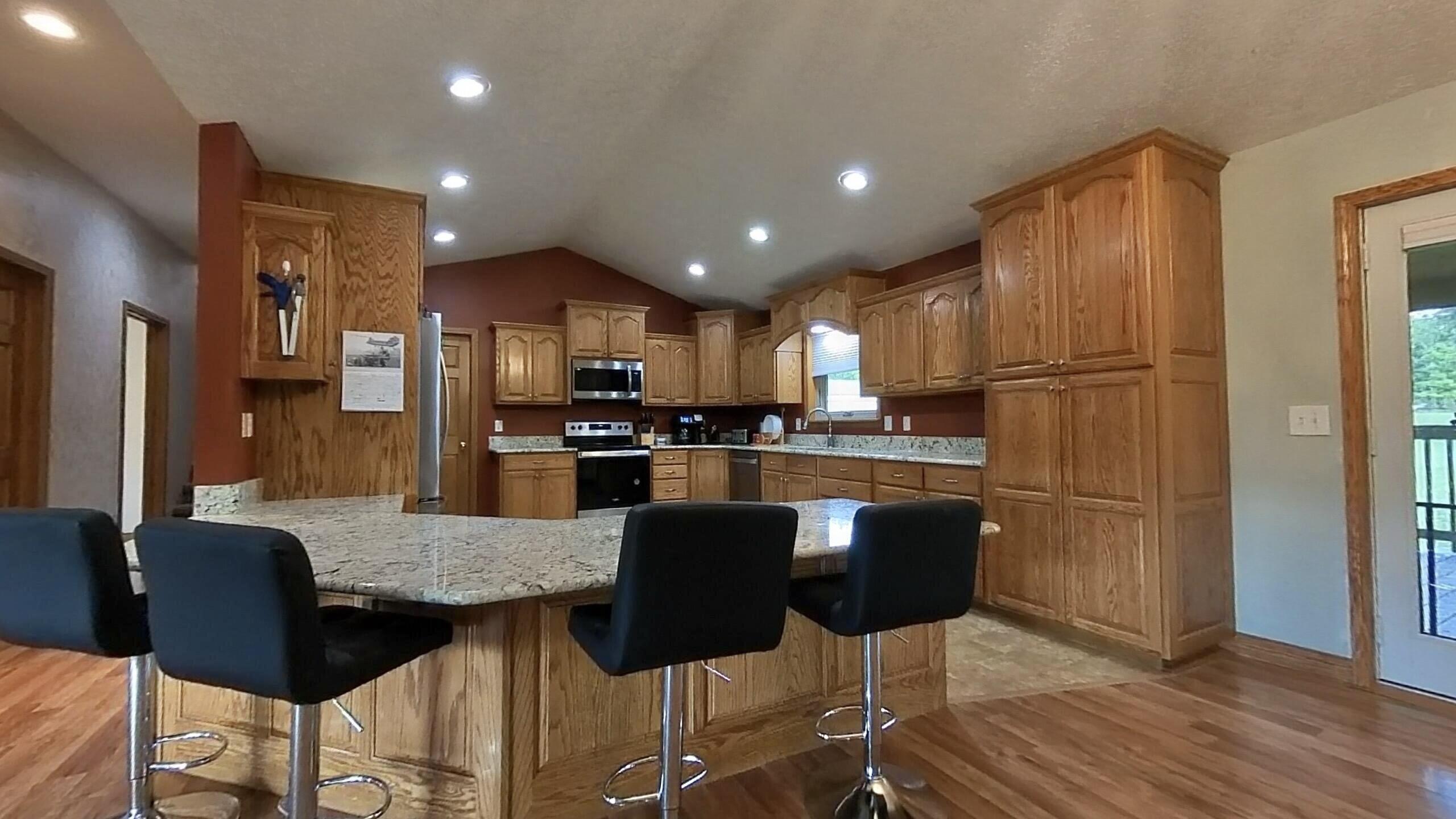 19056 County Road 427 Property Photo 14