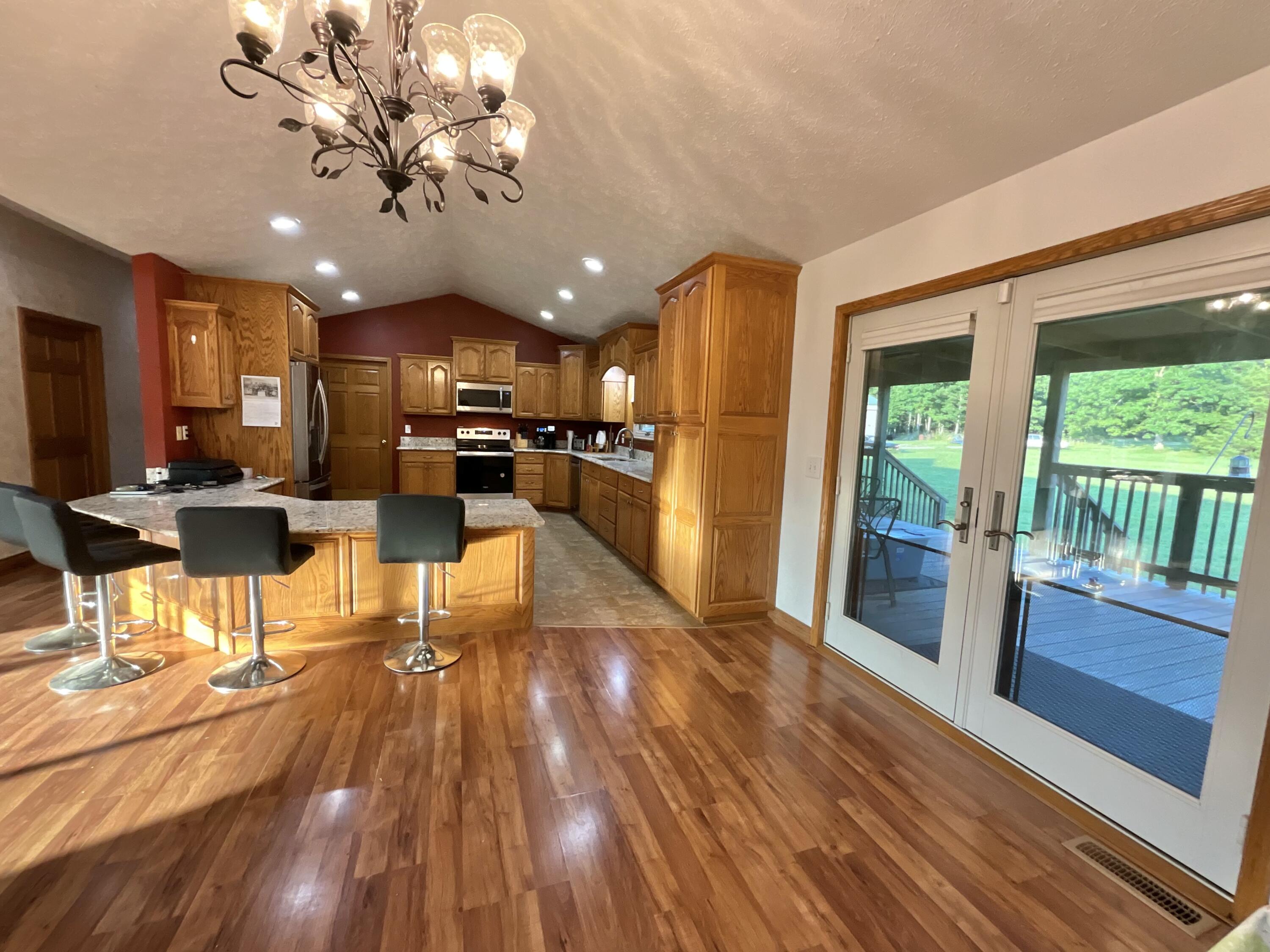19056 County Road 427 Property Photo 15