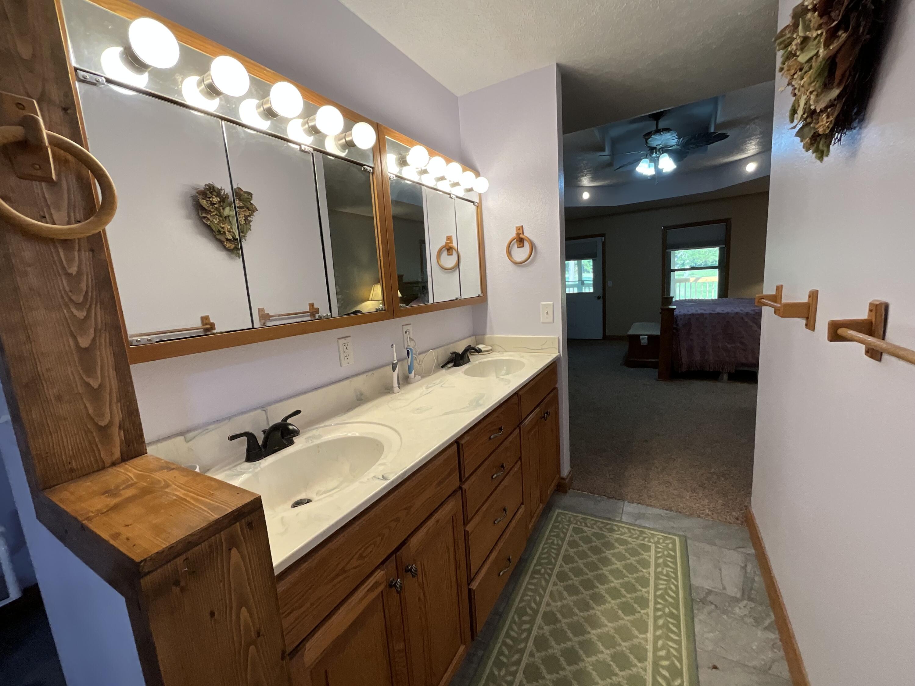 19056 County Road 427 Property Photo 31