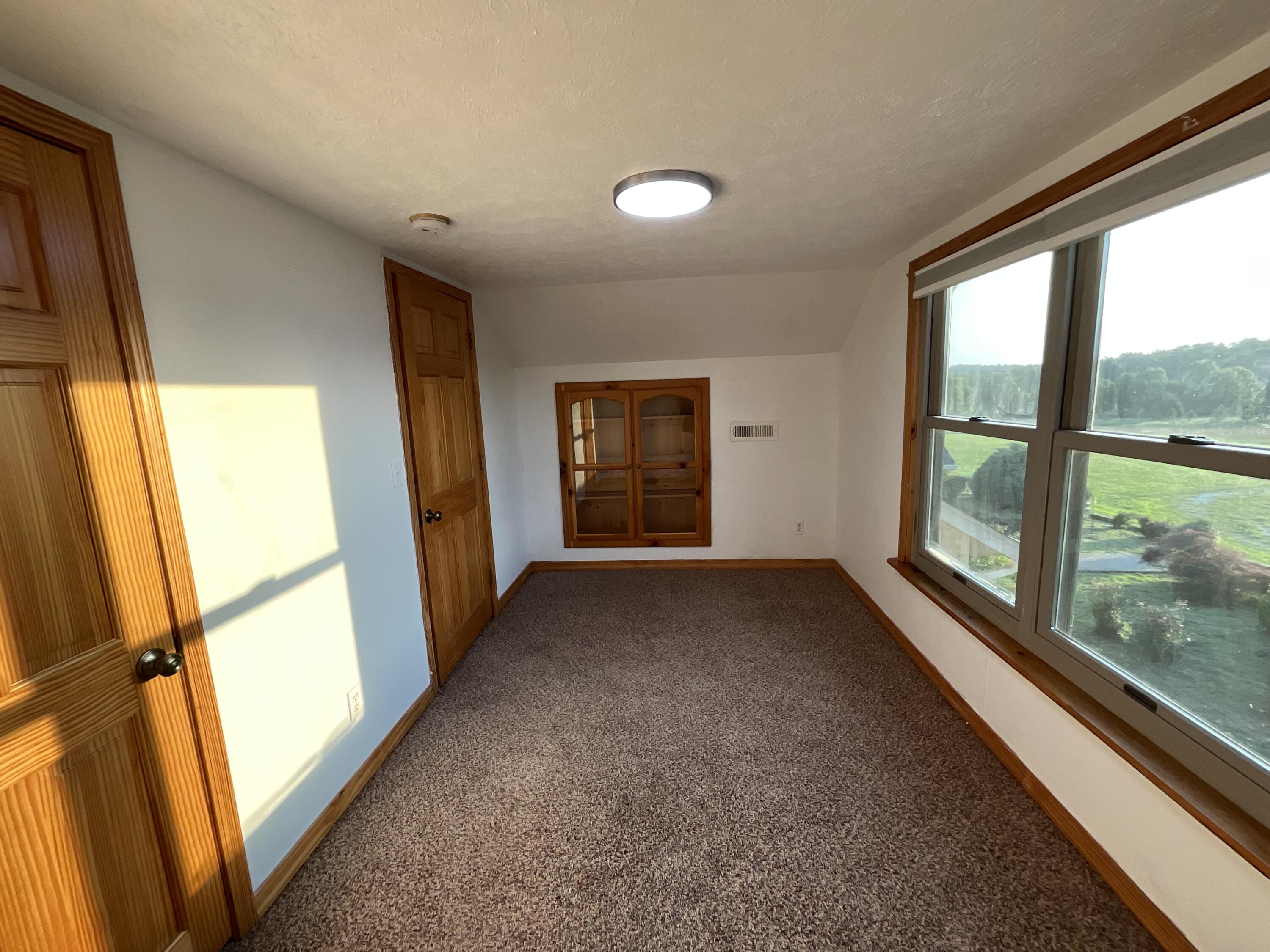19056 County Road 427 Property Photo 37