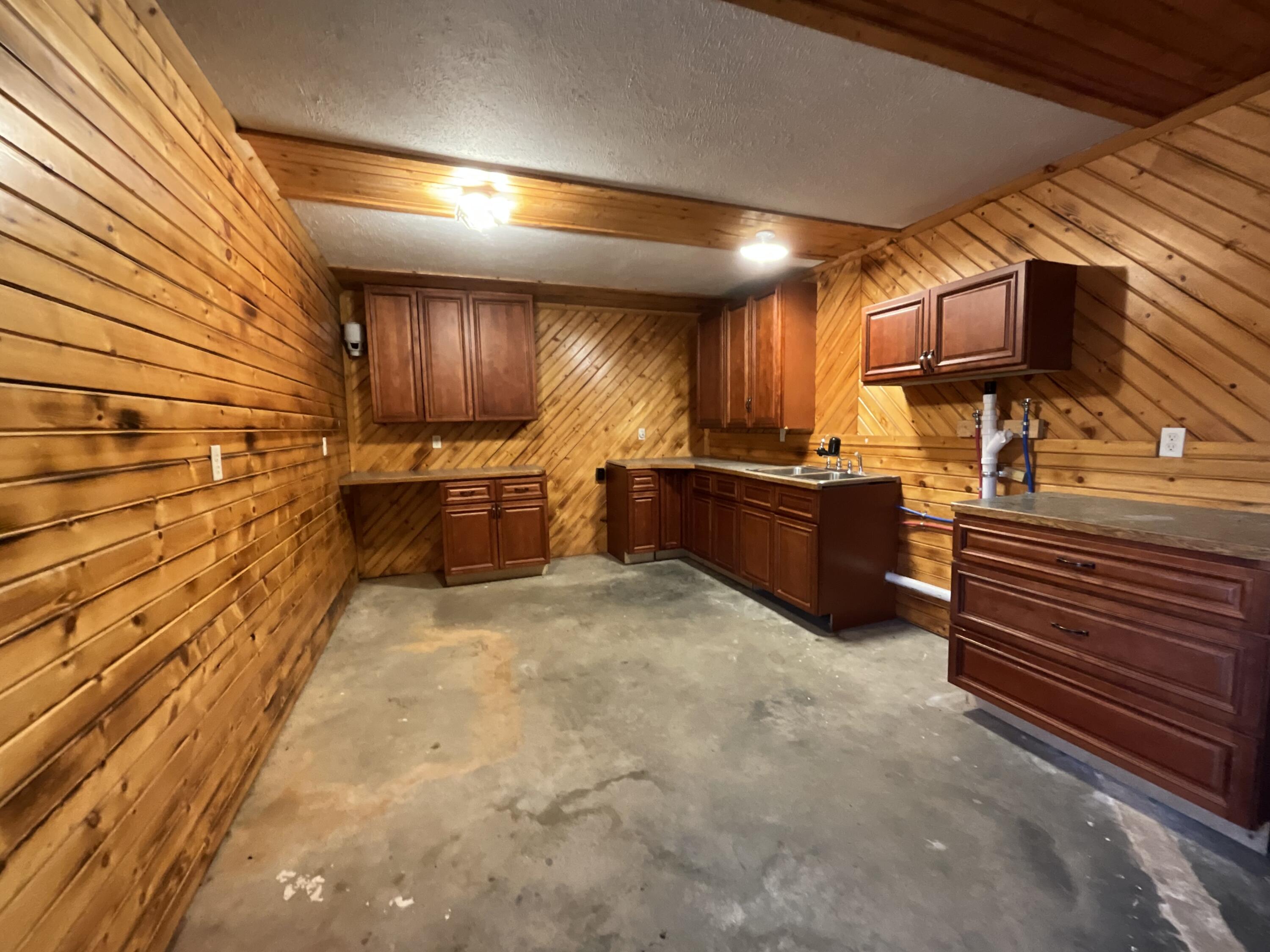 19056 County Road 427 Property Photo 54