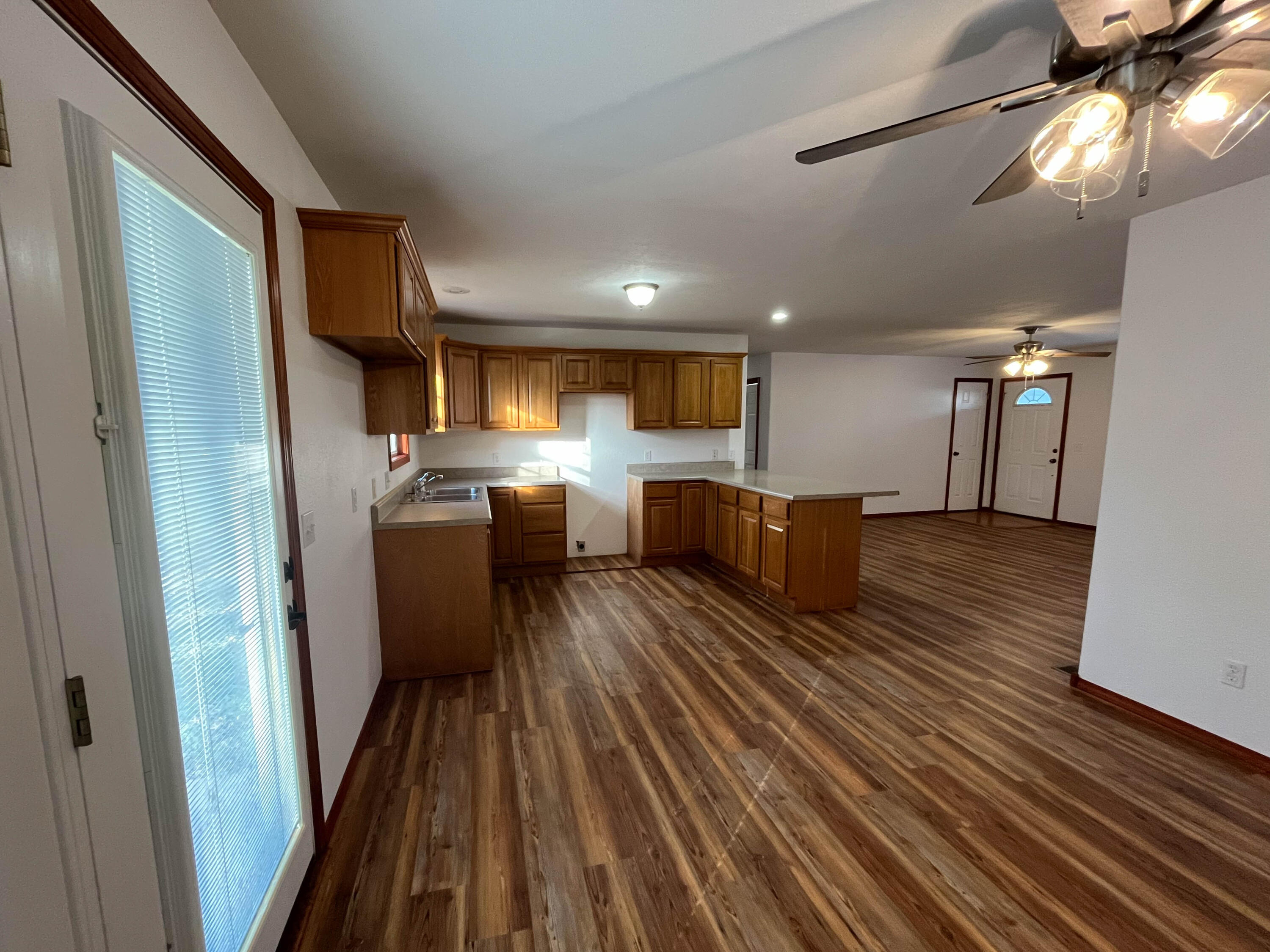 414 Regina Avenue Property Photo 7