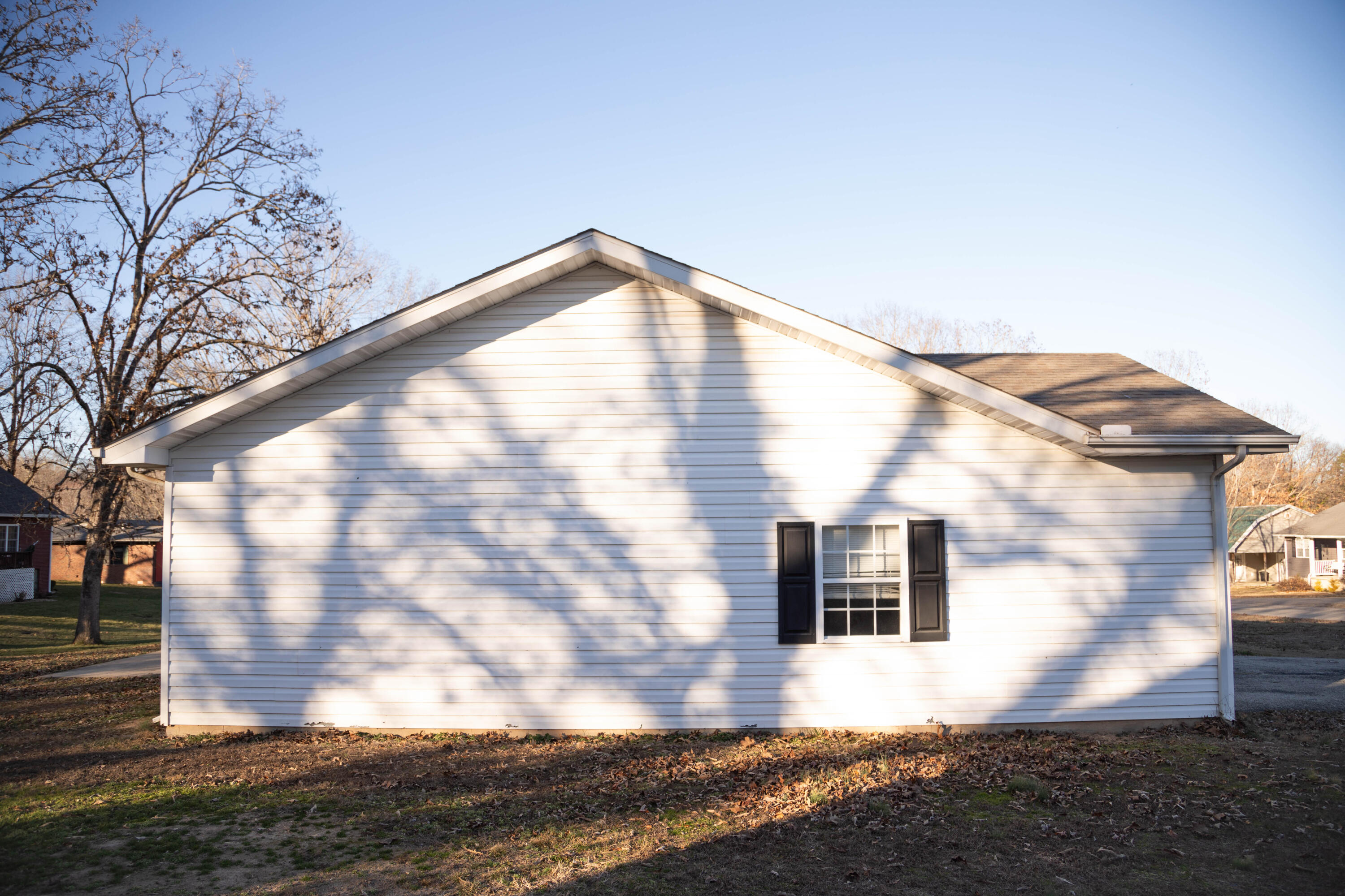 414 Regina Avenue Property Photo 37