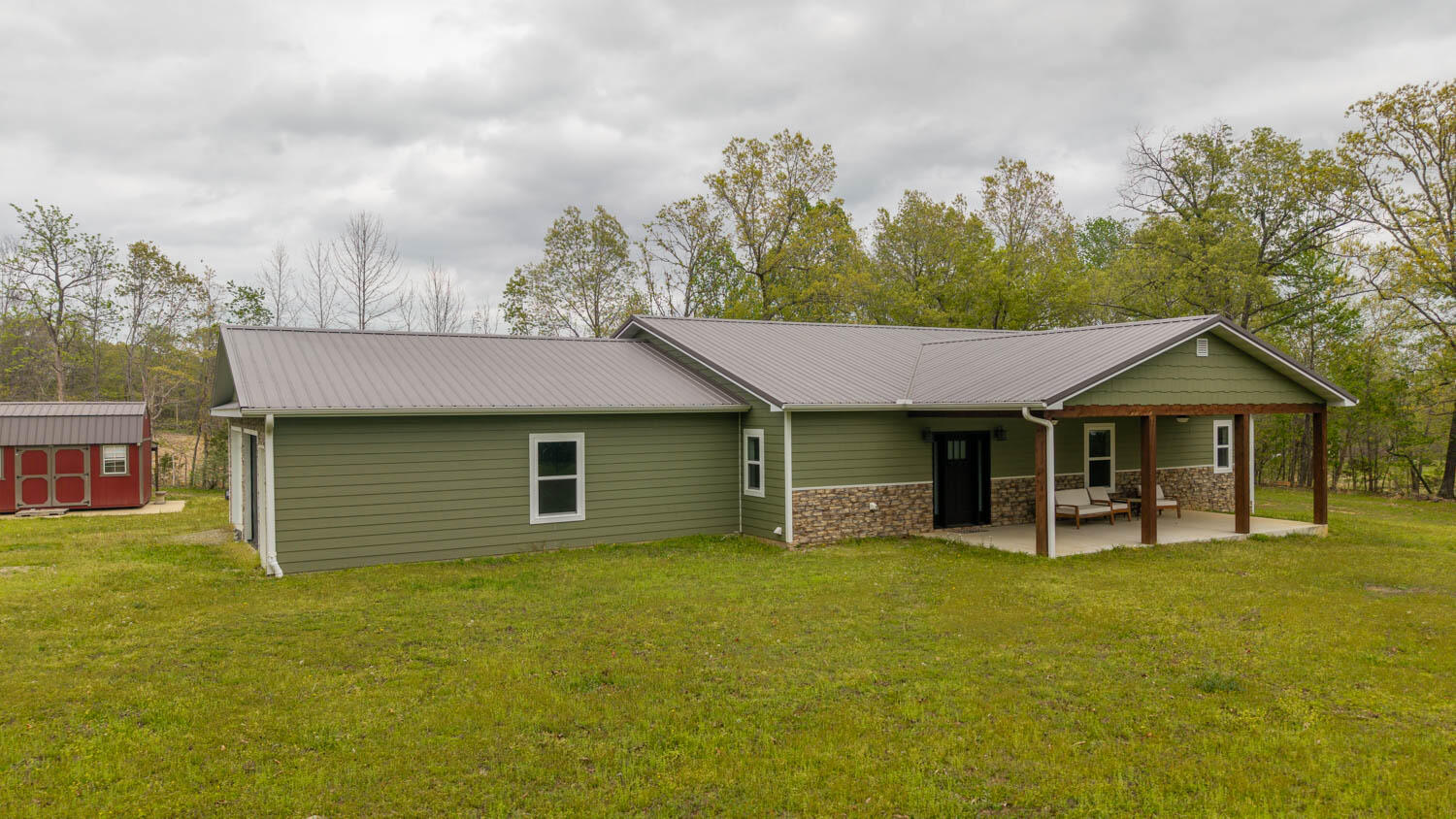 312 Earl Street Property Photo 1