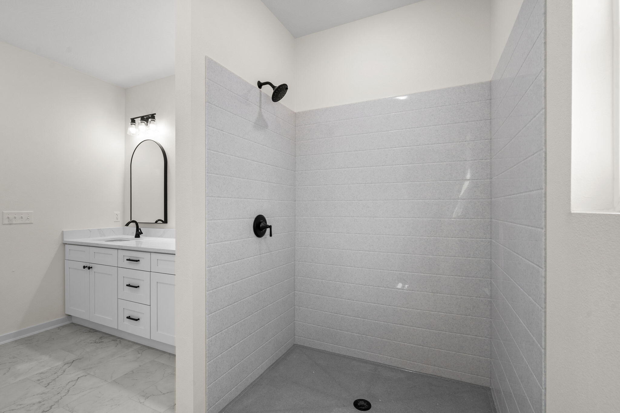 136 East Kelce Lane Property Photo 24