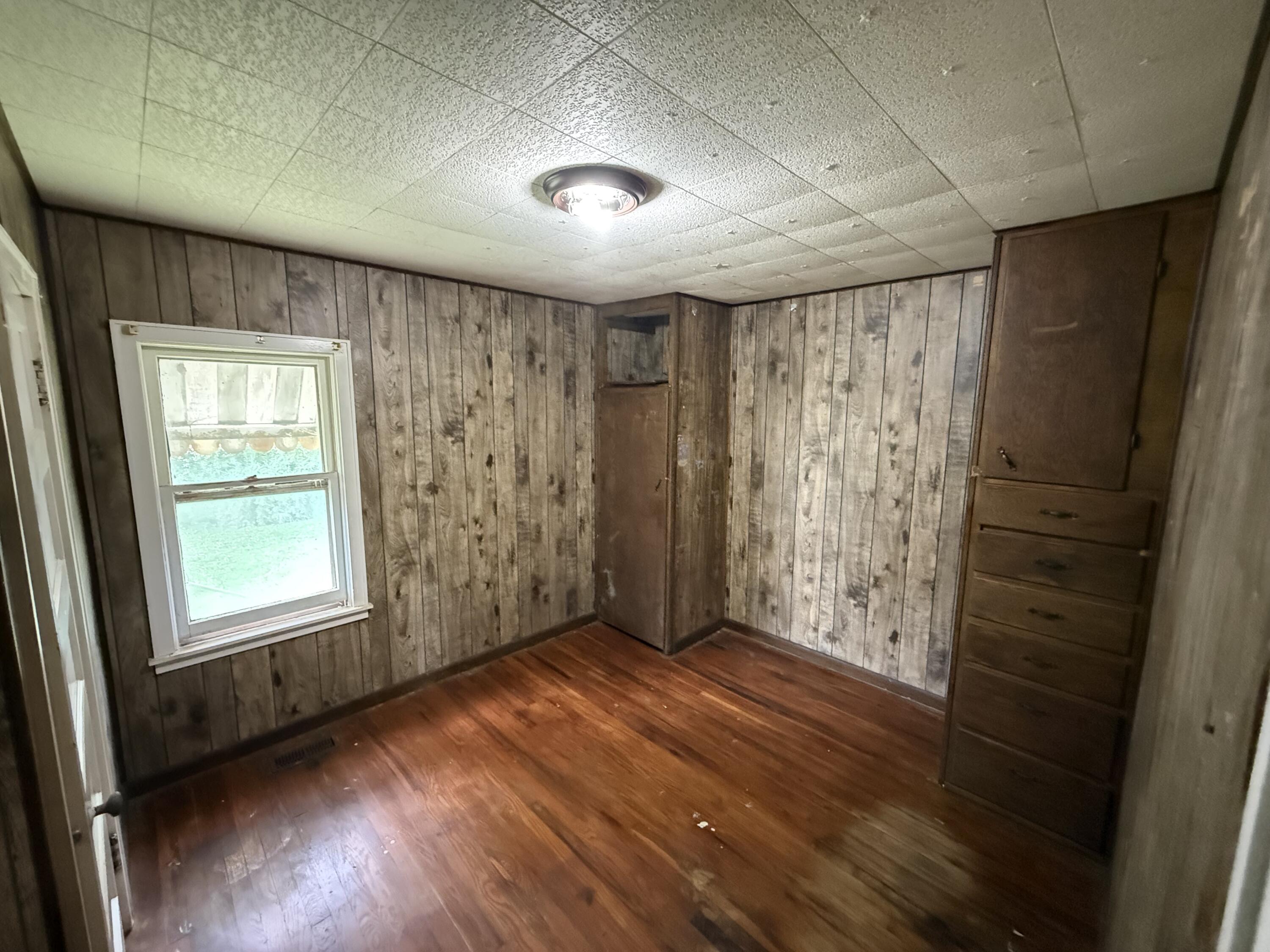 407 South College Avenue Property Photo 15