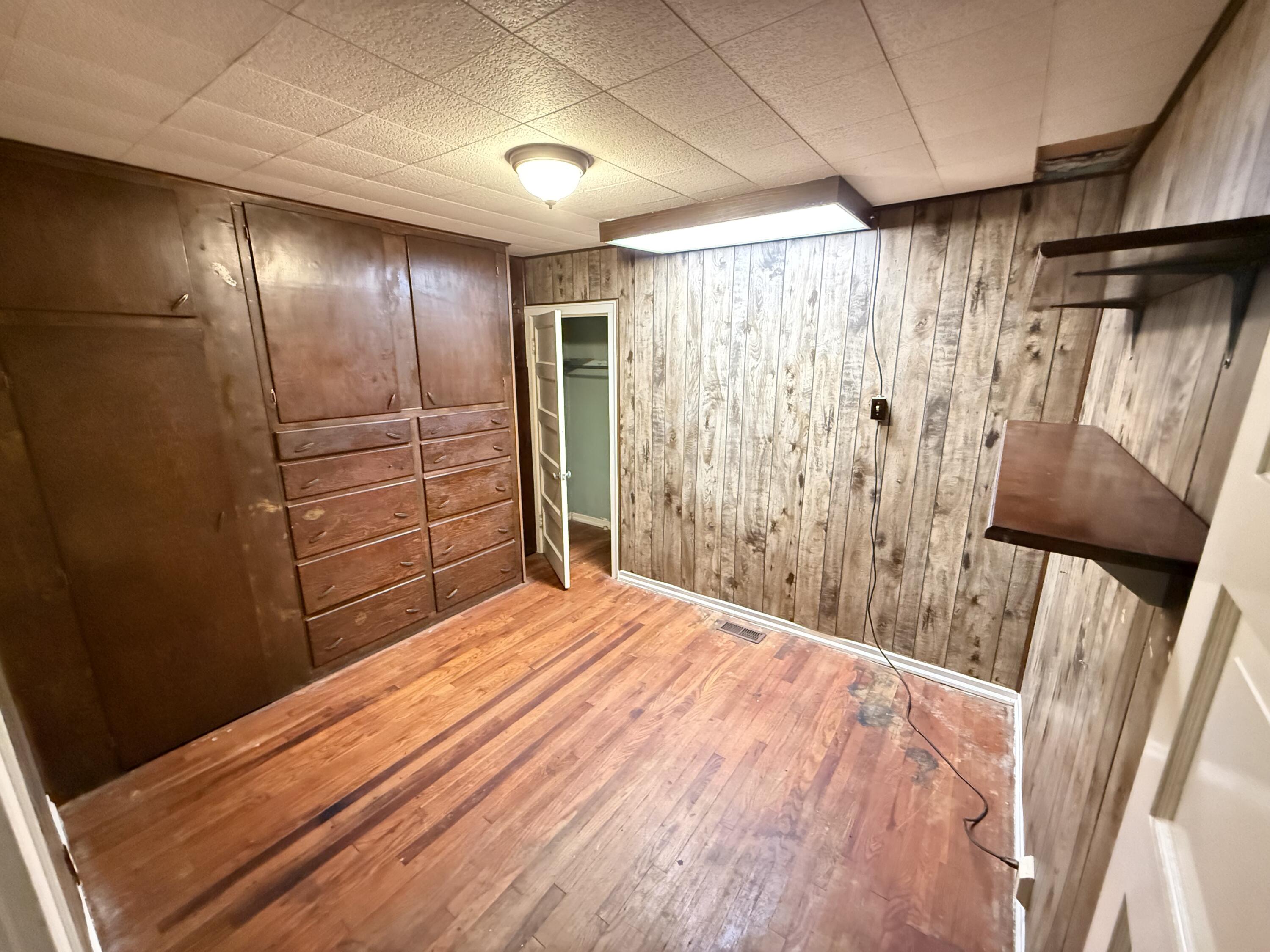 407 South College Avenue Property Photo 17