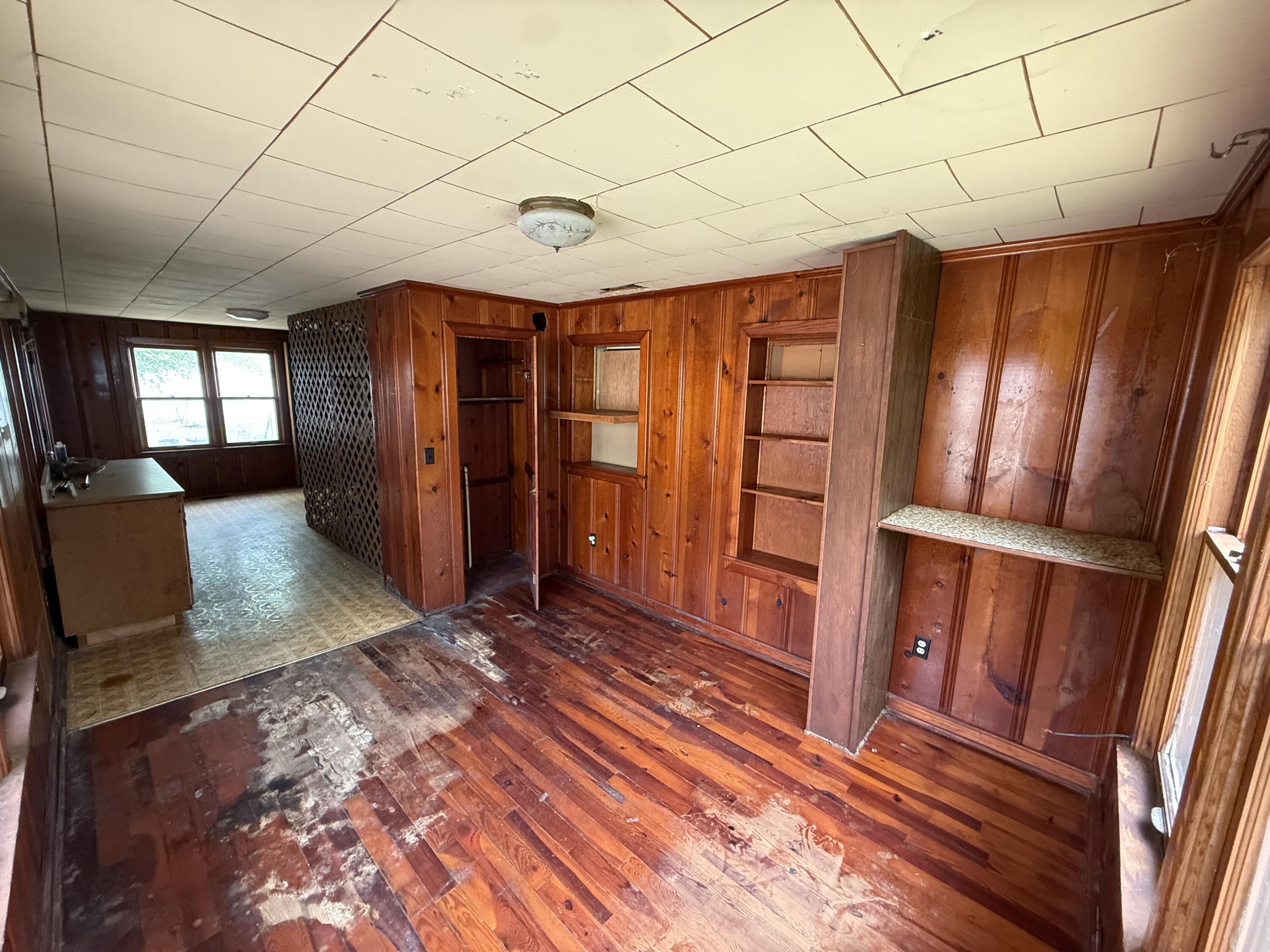 407 South College Avenue Property Photo 21