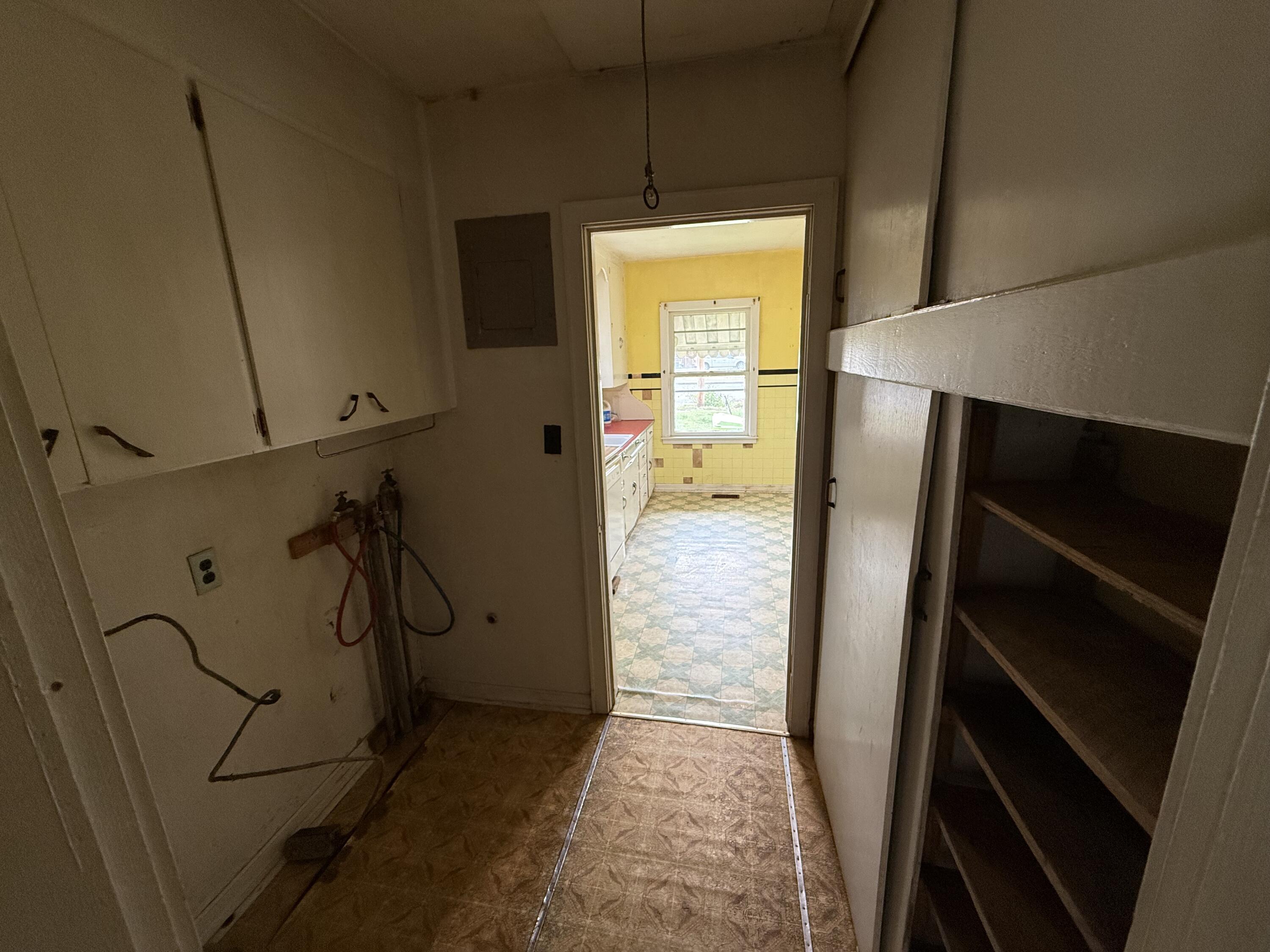 407 South College Avenue Property Photo 27